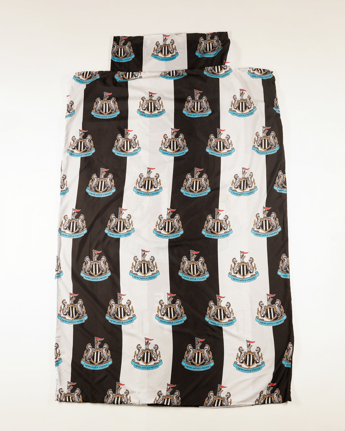 Newcastle United Single Duvet & Pillows Set