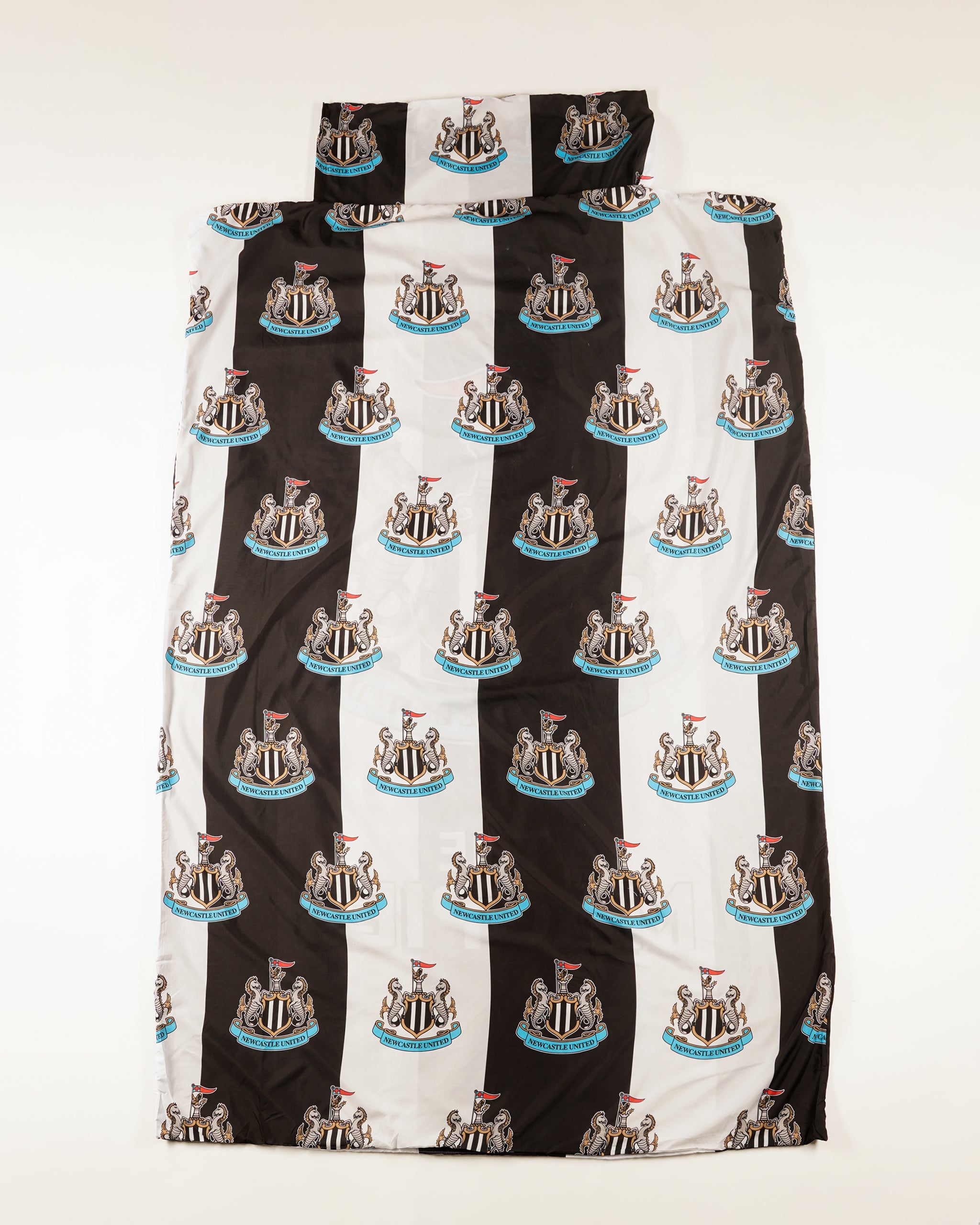 Newcastle United Single Duvet & Pillows Set