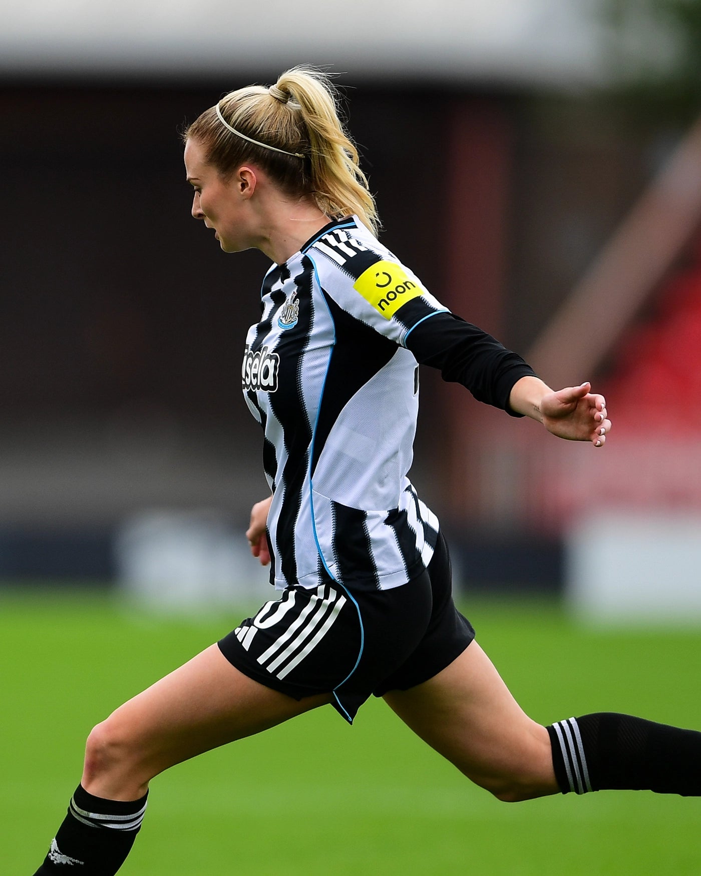 NUW adidas 25/26 Authentic Women's Home Shirt