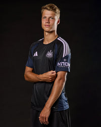 Newcastle United adidas 26/27 Players Range Black Shirt