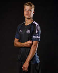 Newcastle United adidas 26/27 Players Range Black Shirt