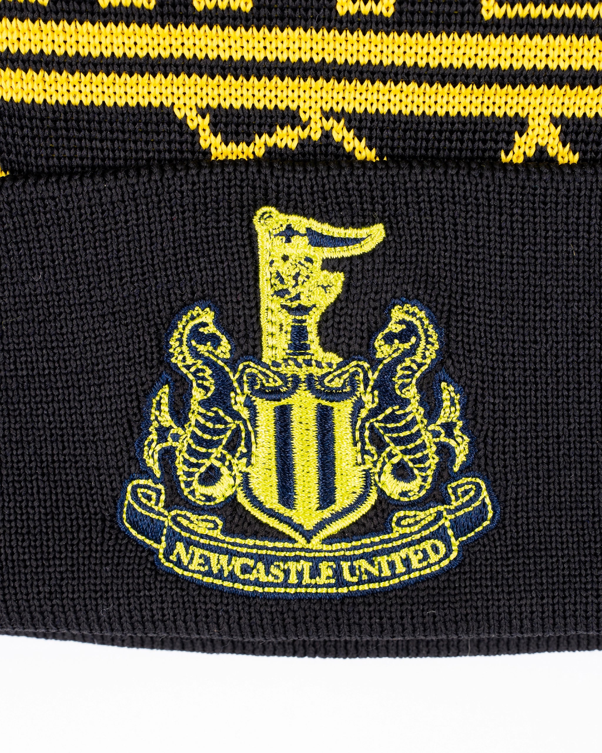 Newcastle United New Era Black & Yellow 1892 Knit Beanie Hat