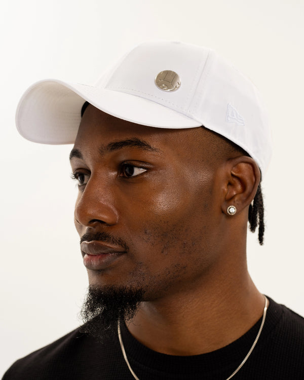 Newcastle United New Era White Pin 9FORTY Adjustable Cap
