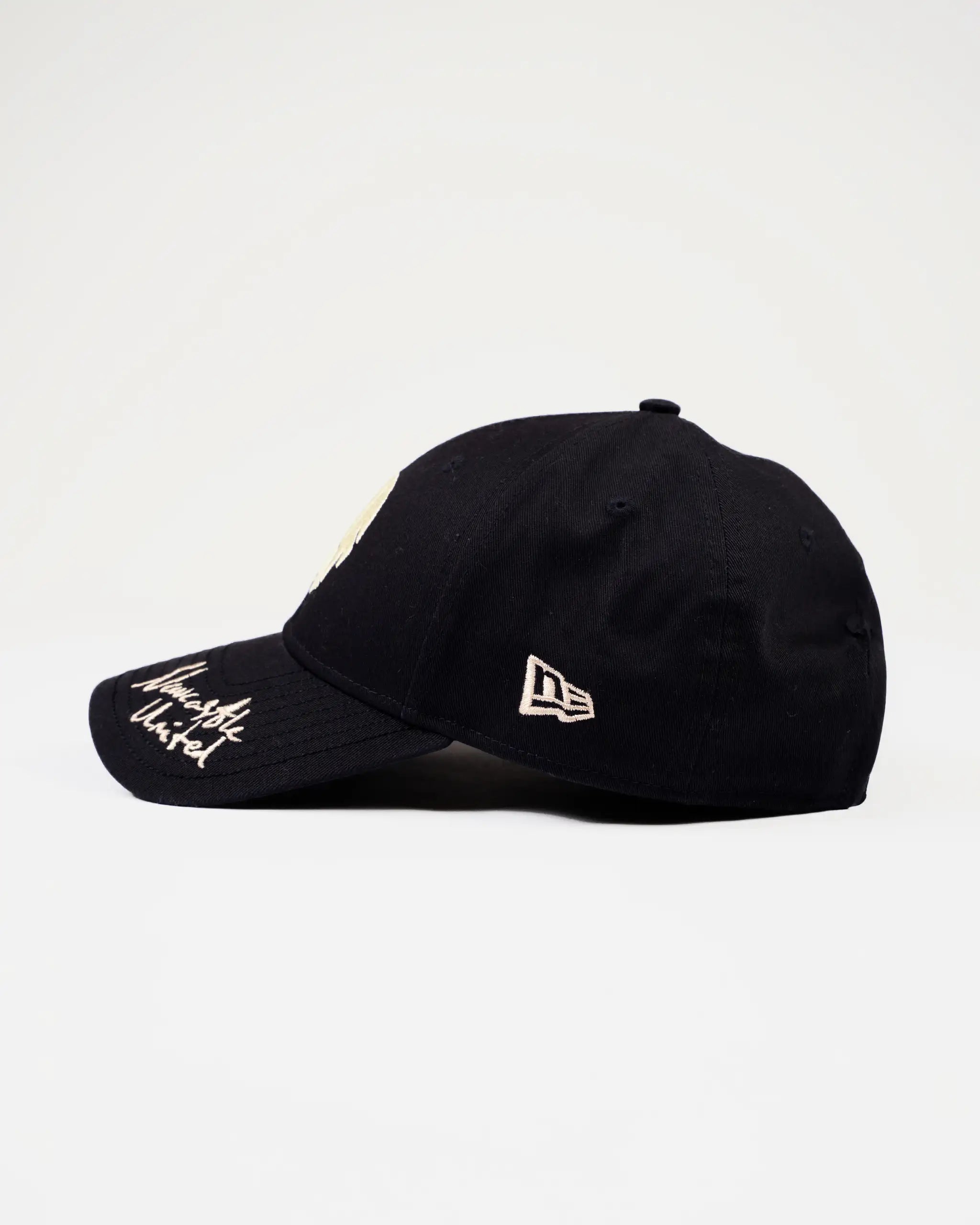 Newcastle United New Era Script Visor Navy 9FORTY Adjustable Cap
