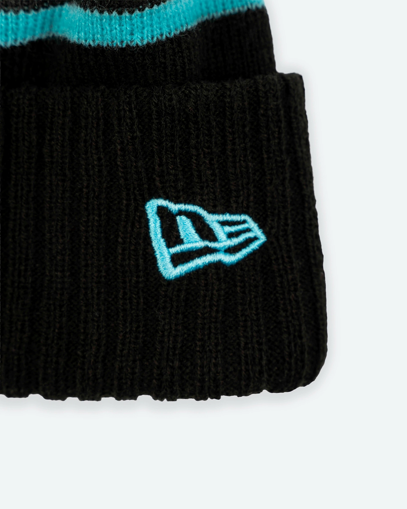 Newcastle United New Era Black & White Sports Cuff Beanie