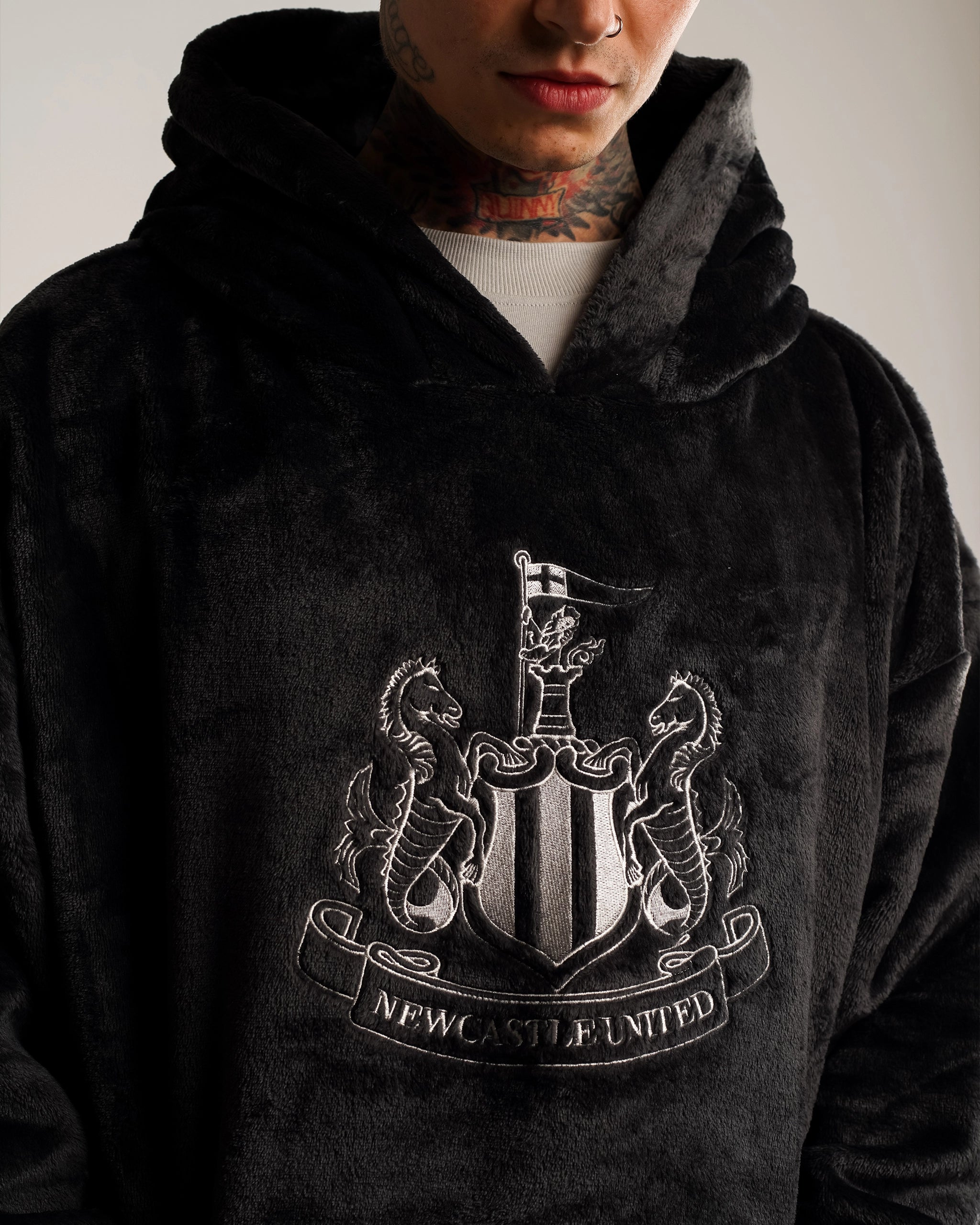 Newcastle United Adult's Oversized Lounge Hoodie