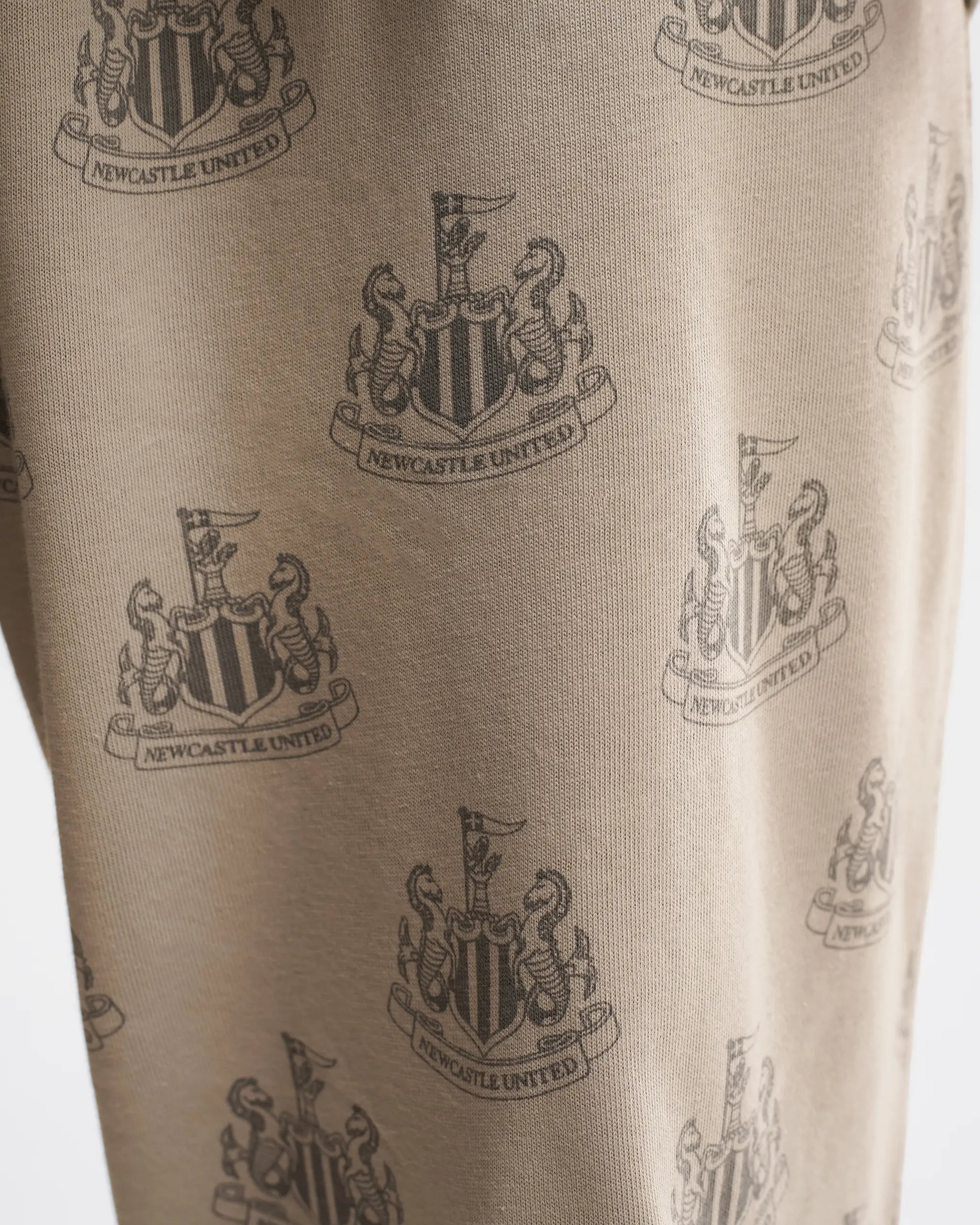 Newcastle United Men's Grey Pyjama Set