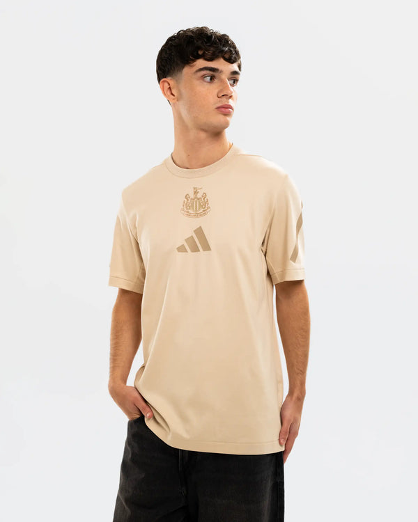 Newcastle United adidas Z.N.E Men's Beige T-Shirt