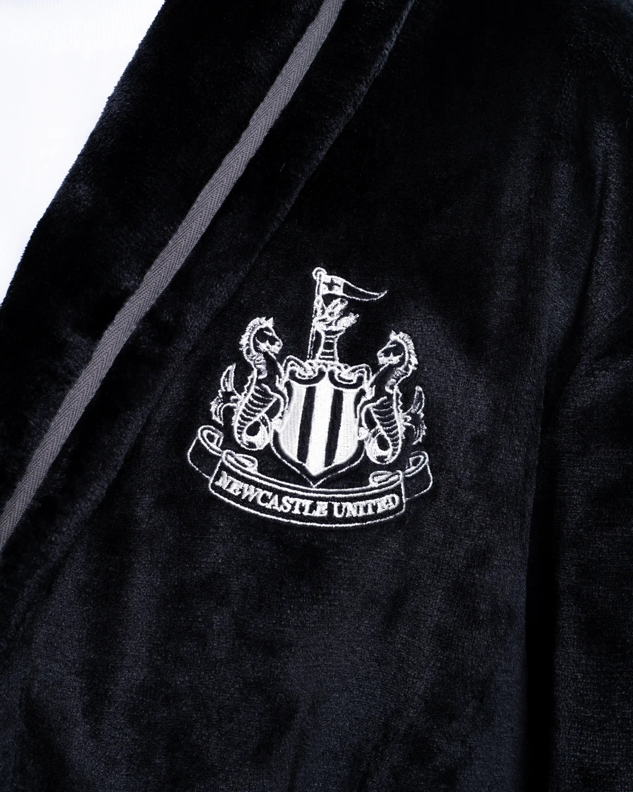 Newcastle United Adult's Dressing Gown