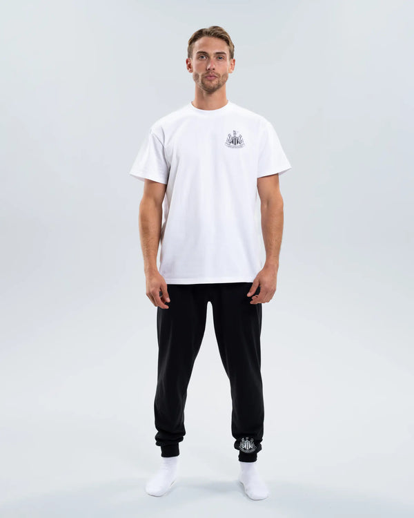 Newcastle United Men's Black and White Cuffed Pyjama Set