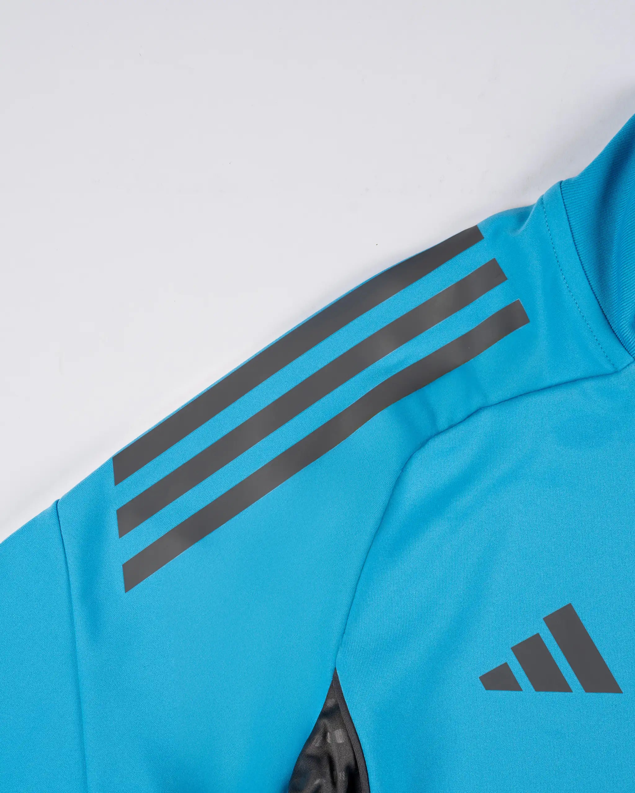 Newcastle United adidas 25/26 Players Range Kids' Blue 1/4 Zip Top