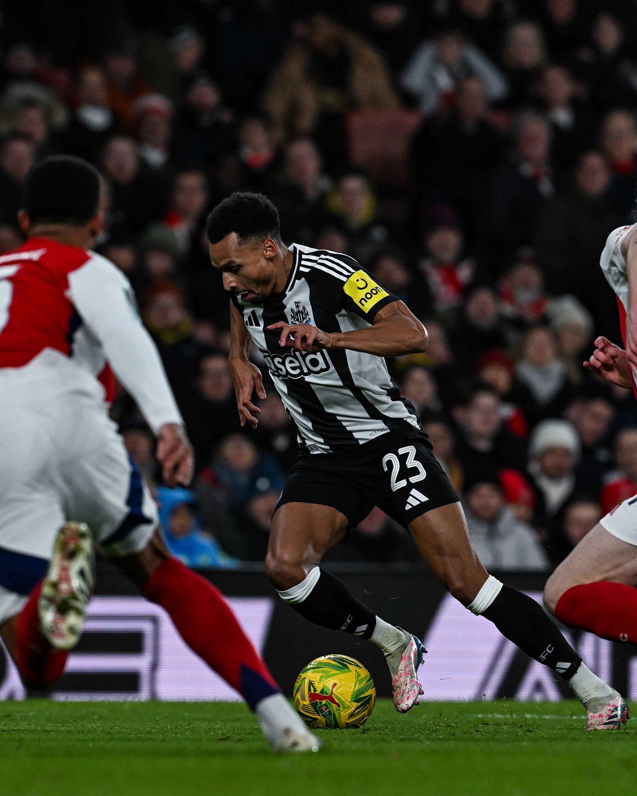 Newcastle United MURPHY 24/25 Match Worn Signed Home Shirt - Arsenal Carabao Cup Semi-Final (A)