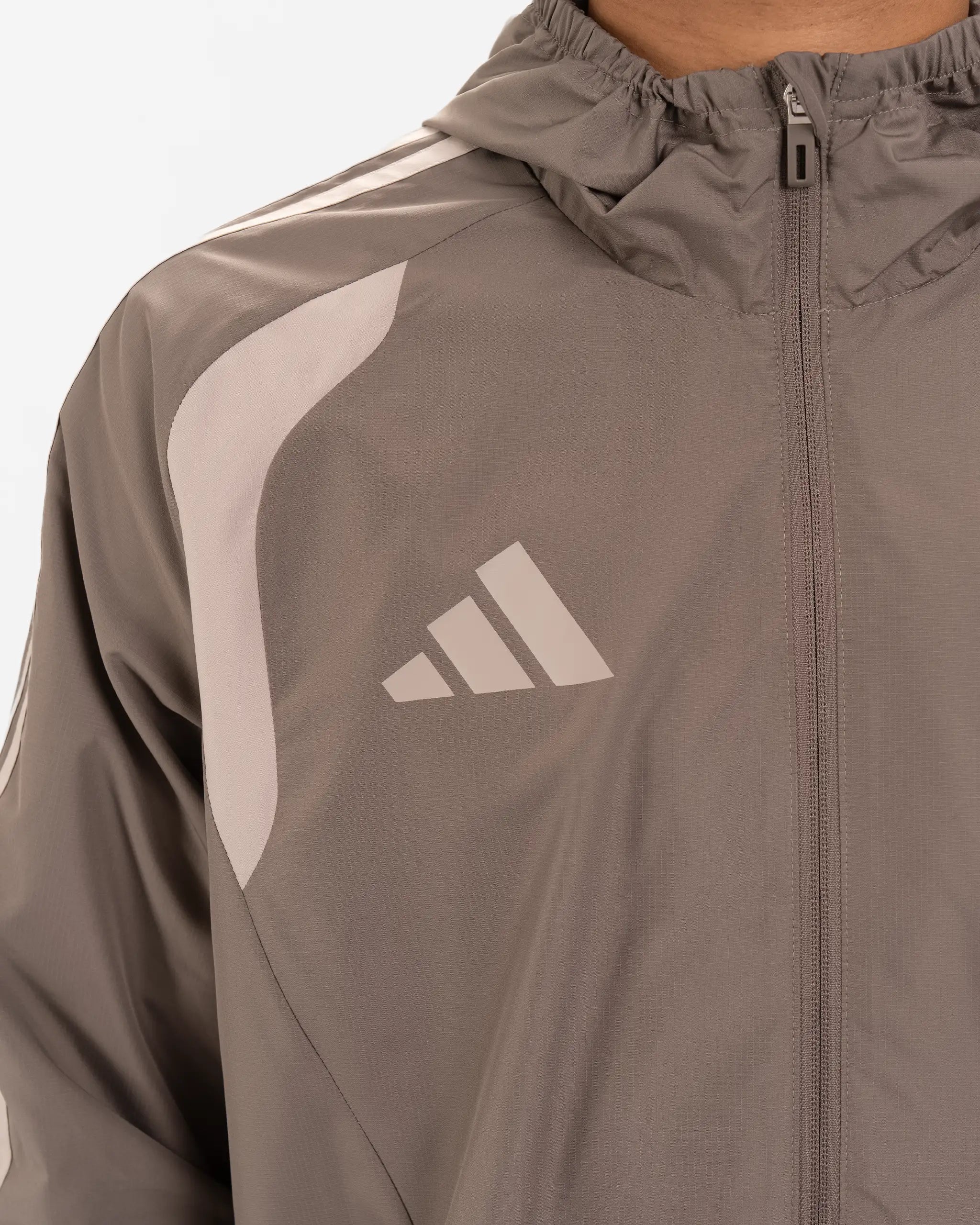 Newcastle United adidas 26/27 Coach's Range Beige All Weather Jacket