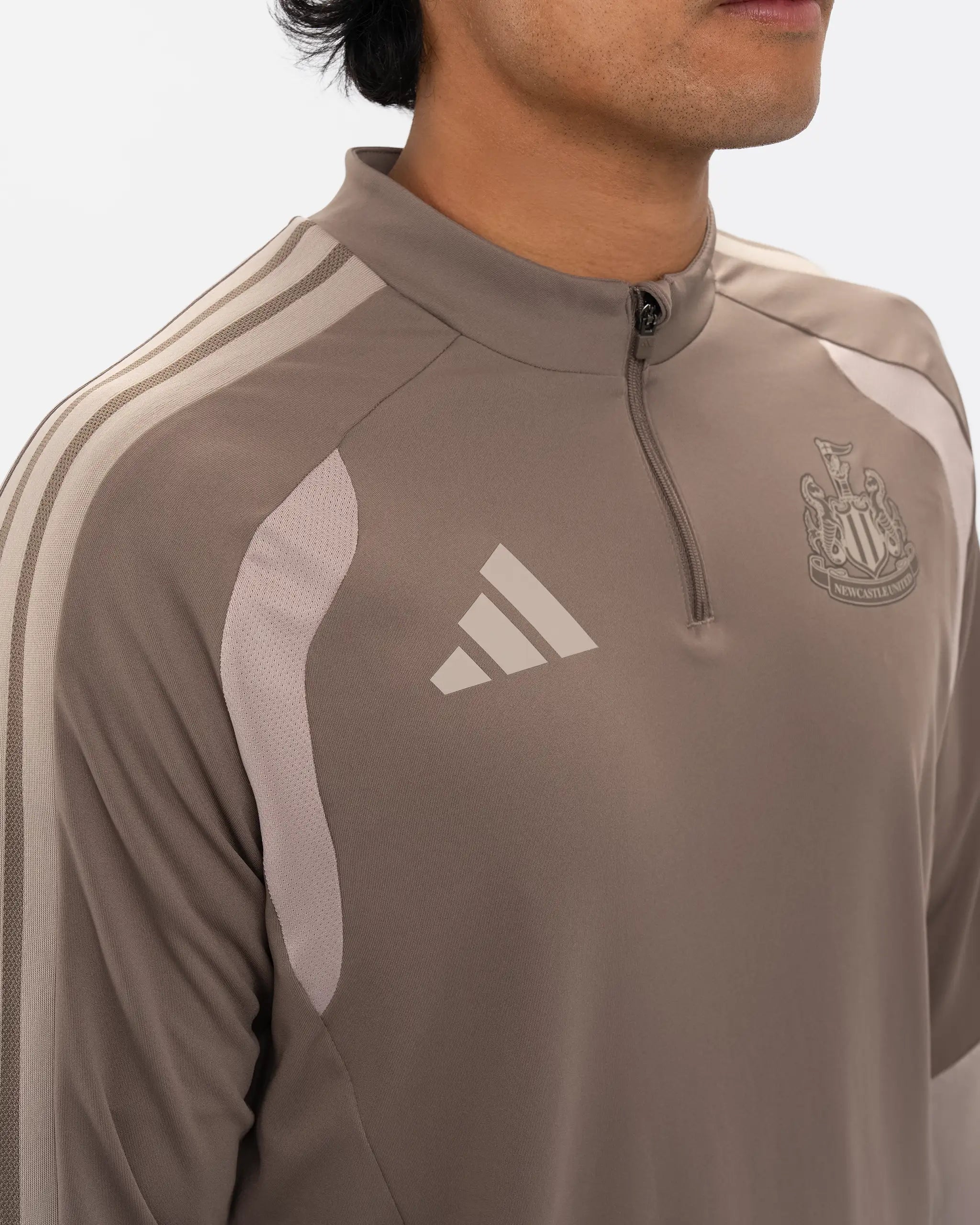 Newcastle United adidas 26/27 Coach's Range Beige 1/4 Zip Top