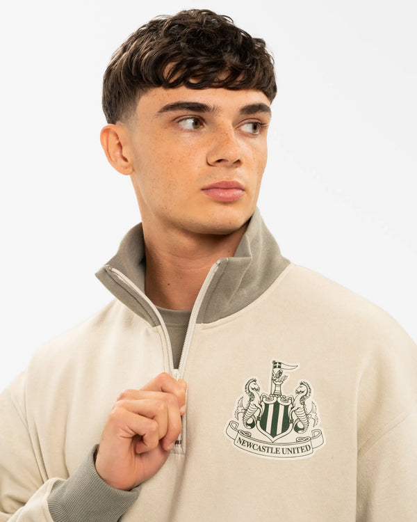 Newcastle United Men's Sand 1/4 Zip Sweatshirt