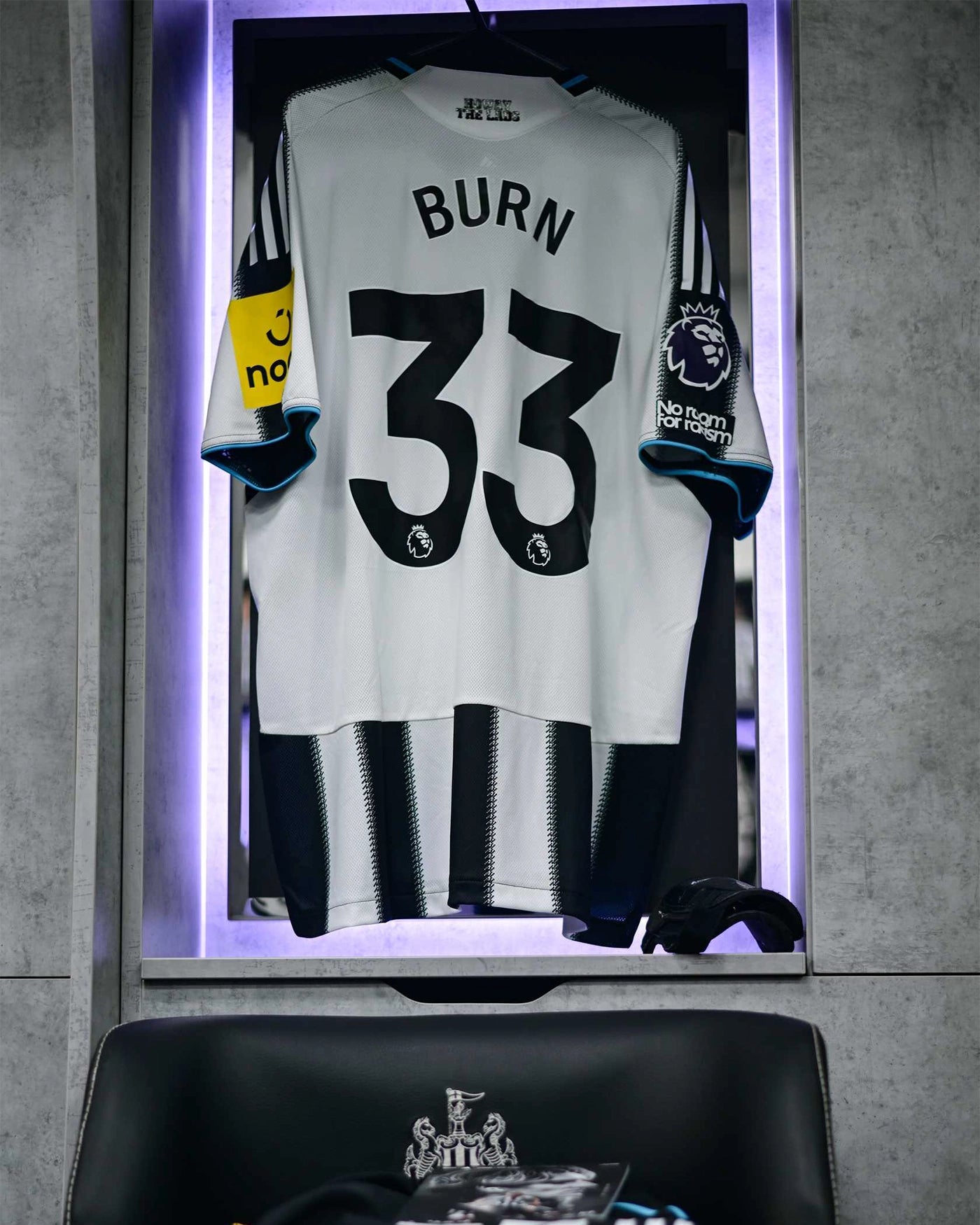 Newcastle United BURN 25/26 Match Worn Signed Shirt - Fulham (H)