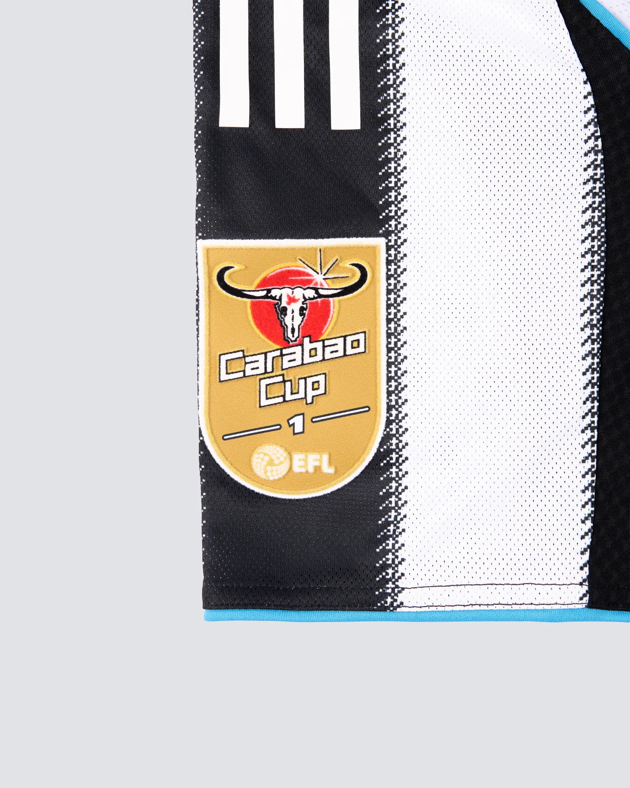 Newcastle United WISSA 25/26 Boxed Signed Home Gold Carabao Cup Patch Shirt
