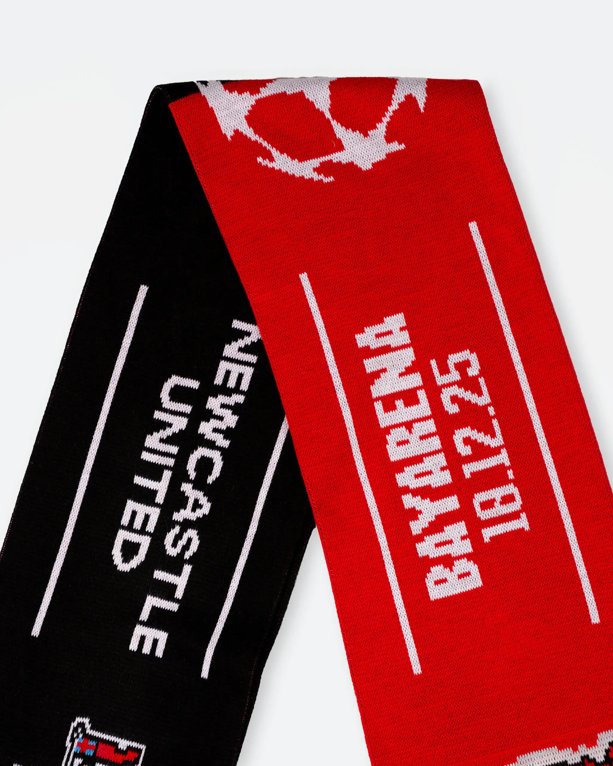 Newcastle United vs Leverkusen Scarf