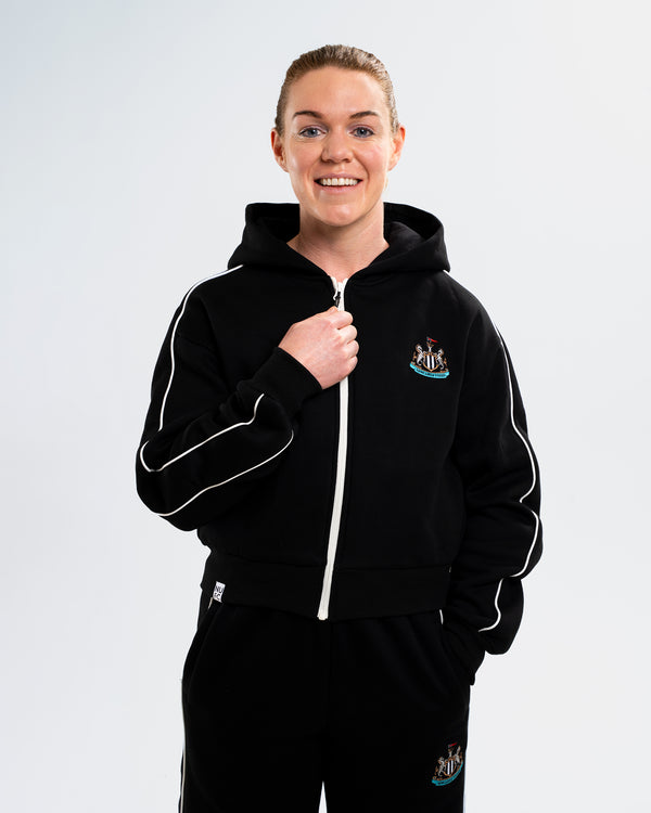 Newcastle United Women's St. James' Studio Black Cropped Hoodie
