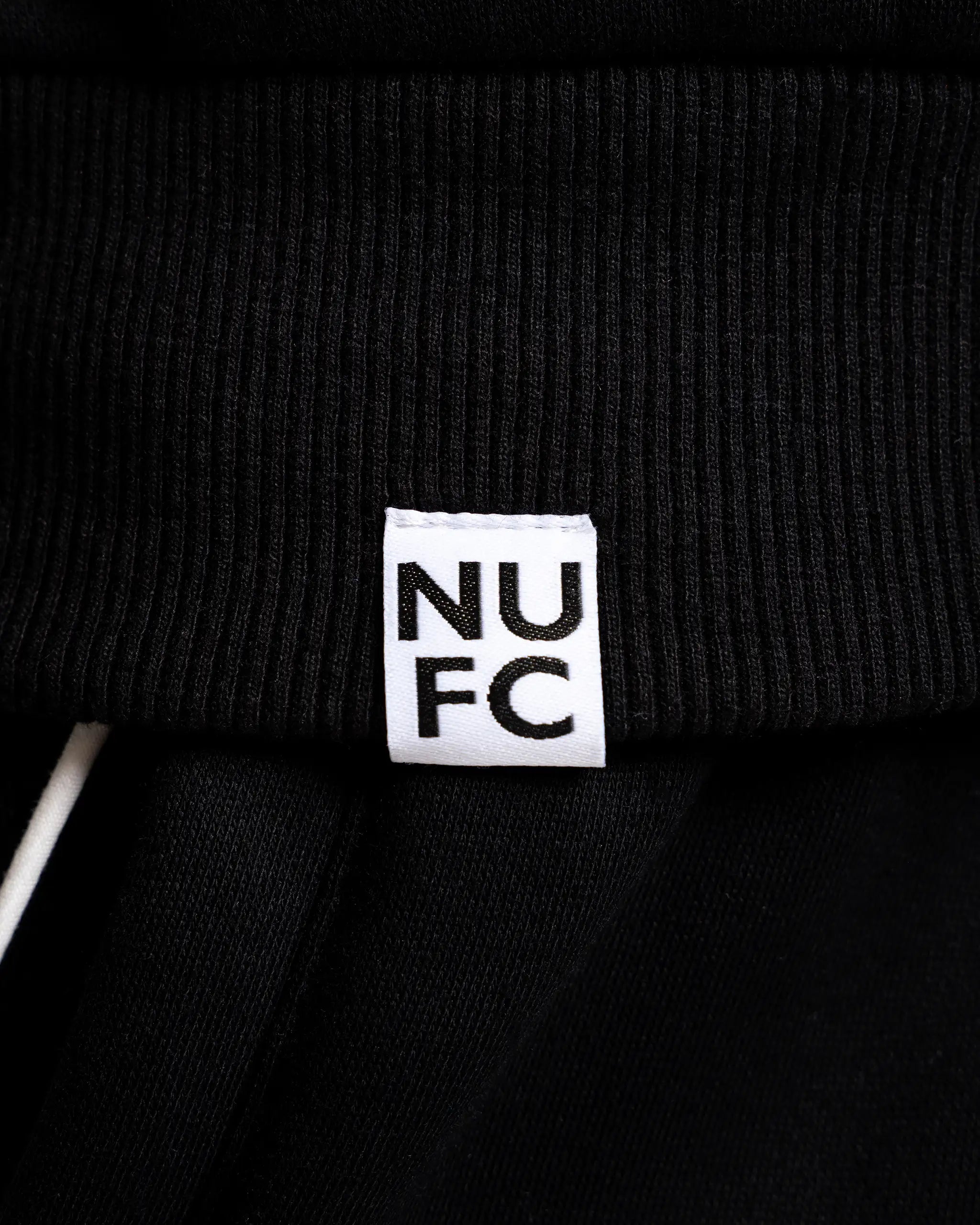 Newcastle United Women's St. James' Studio Black Cropped Hoodie