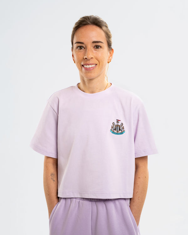 Newcastle United Women's St. James' Studio Lilac Cropped T-Shirt