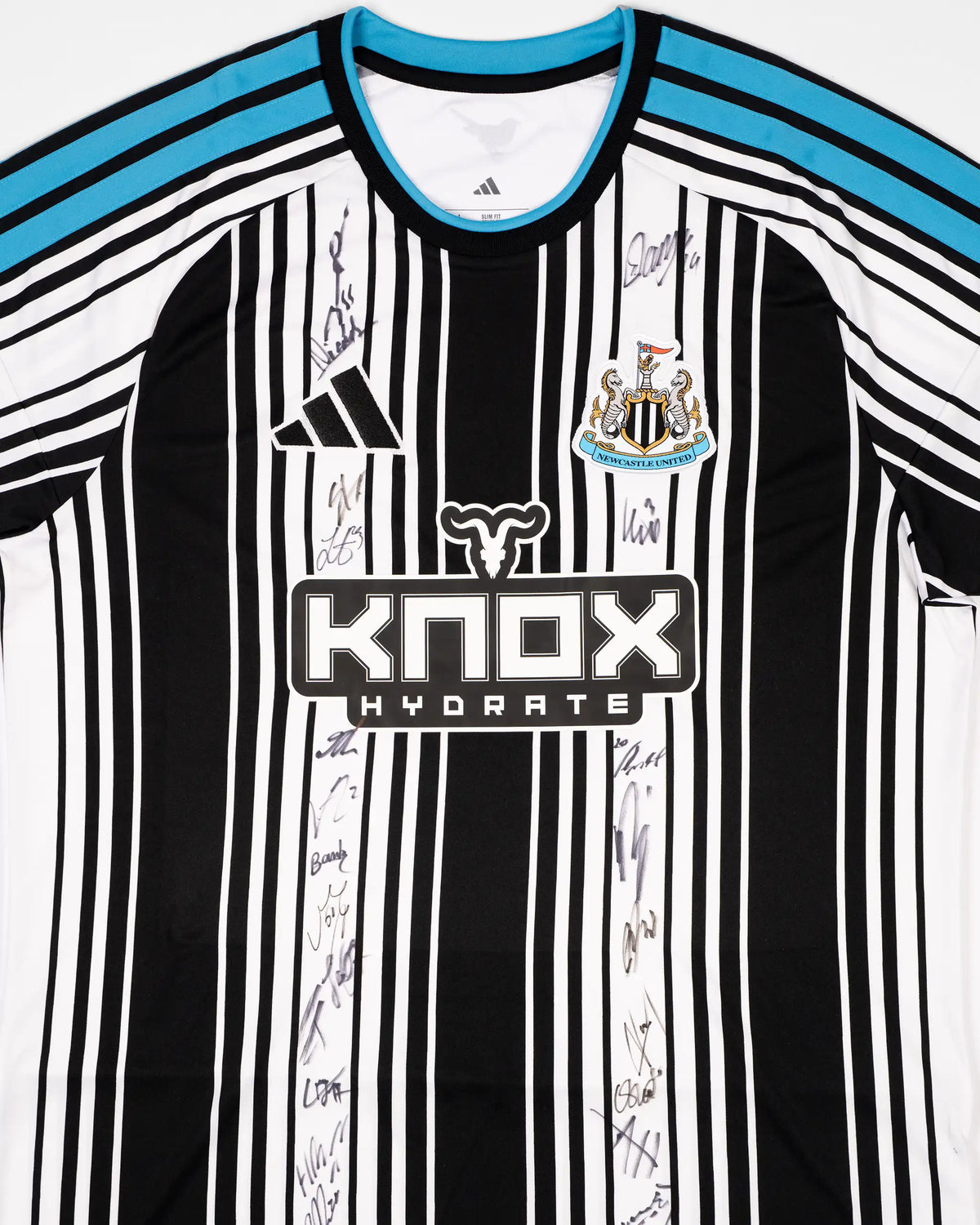 Newcastle United 26/27 Boxed Signed Home Shirt - Full Squad