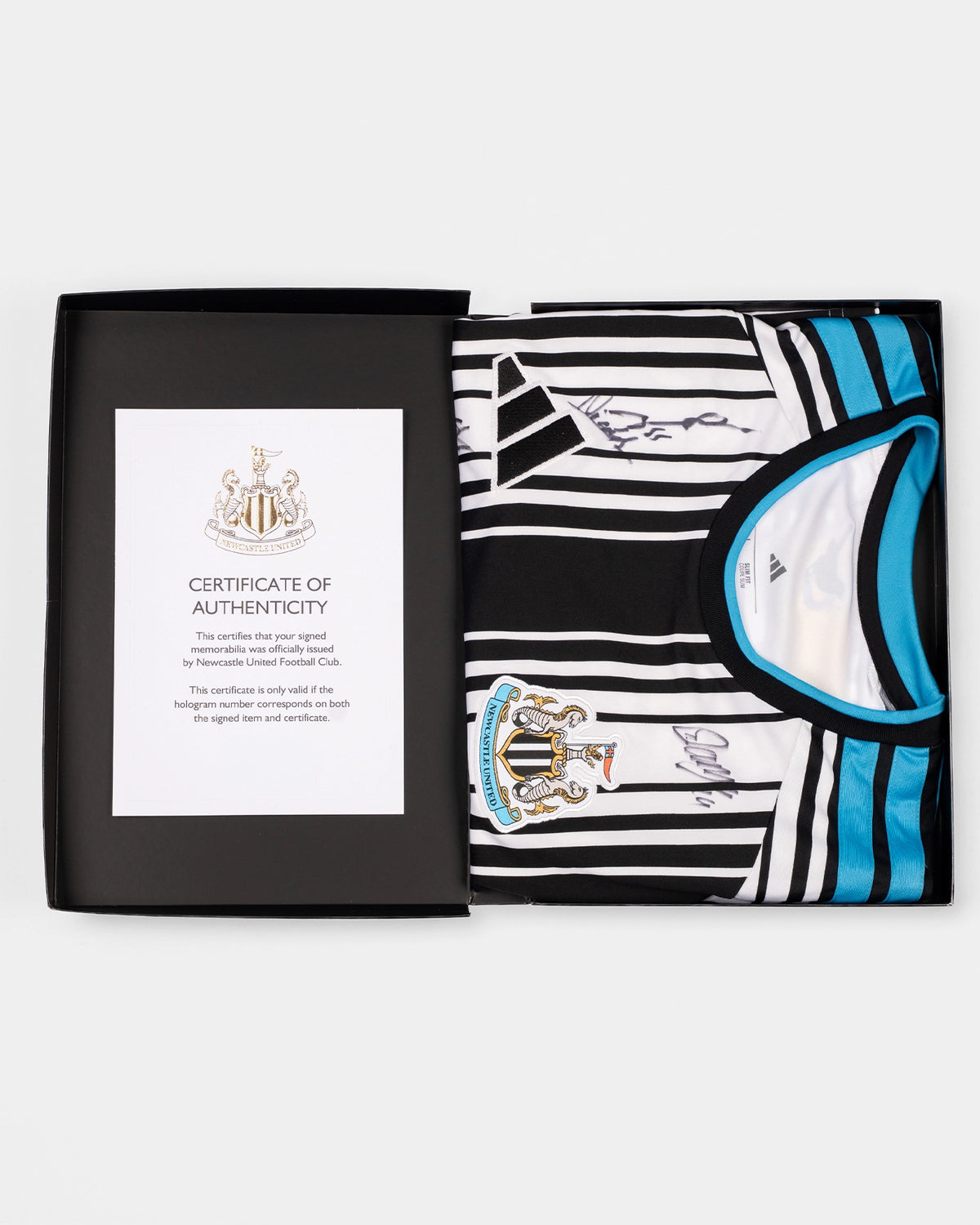 Newcastle United 26/27 Boxed Signed Home Shirt - Full Squad