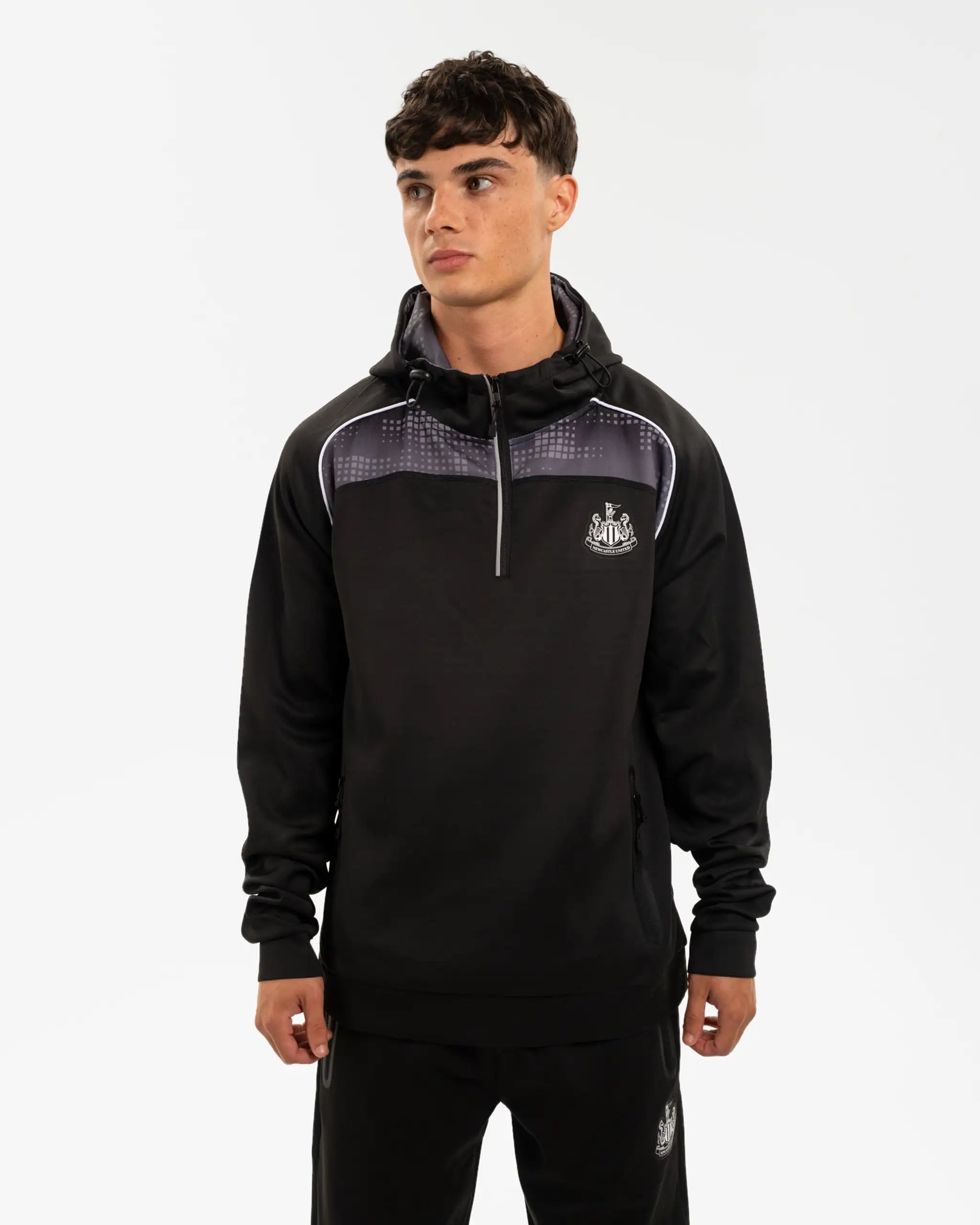 Newcastle United Men's Black Tech Poly 1/4 Zip Hoodie