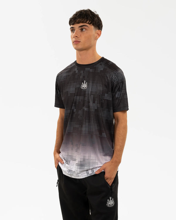 Newcastle United Men's Black & White Ombre Crest T-Shirt