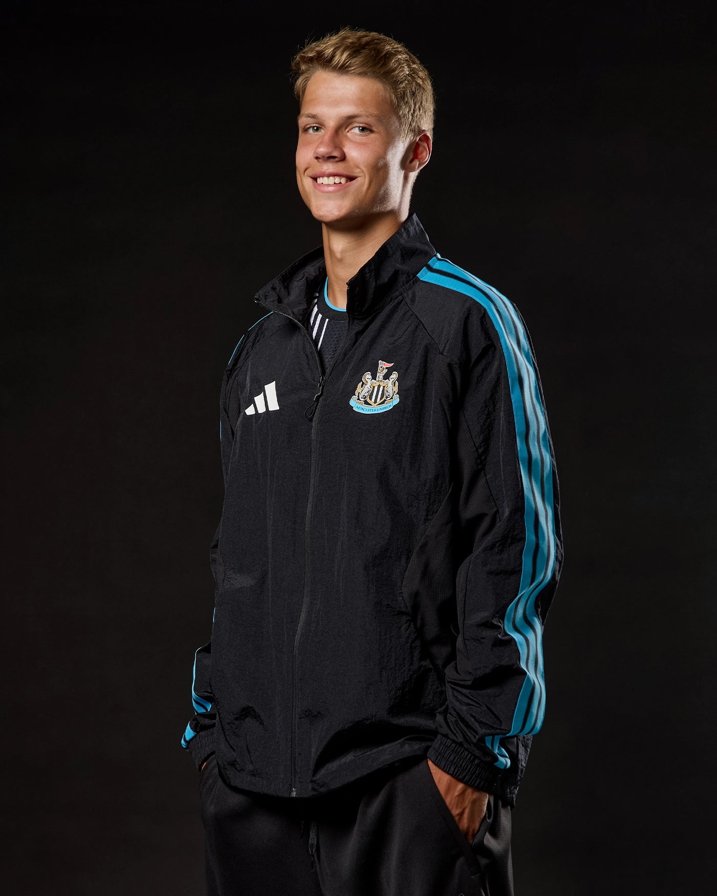 Newcastle United adidas 26/27 Black Anthem Jacket