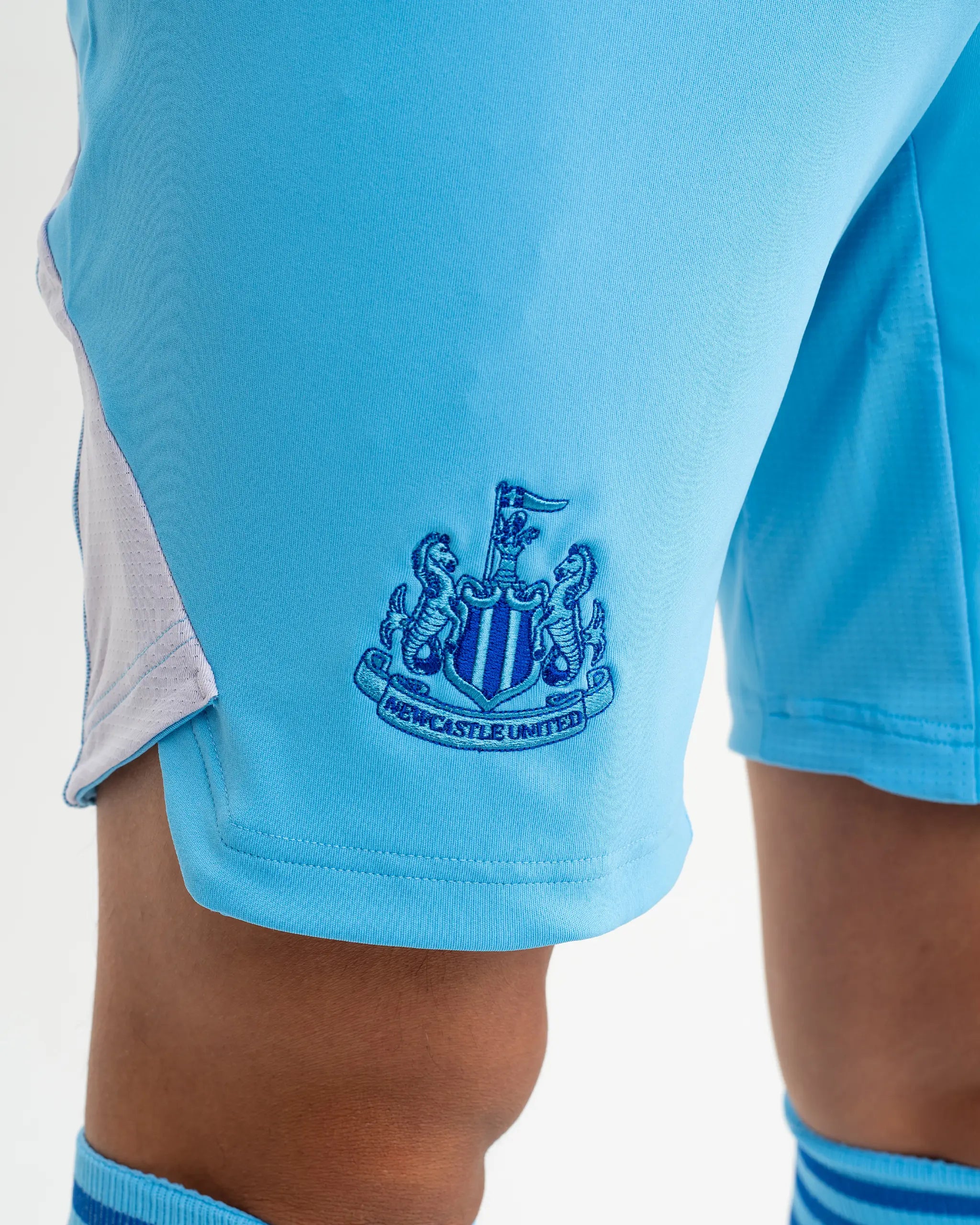 Newcastle United adidas Kids' Blue 24/25 Goalkeeper Shorts