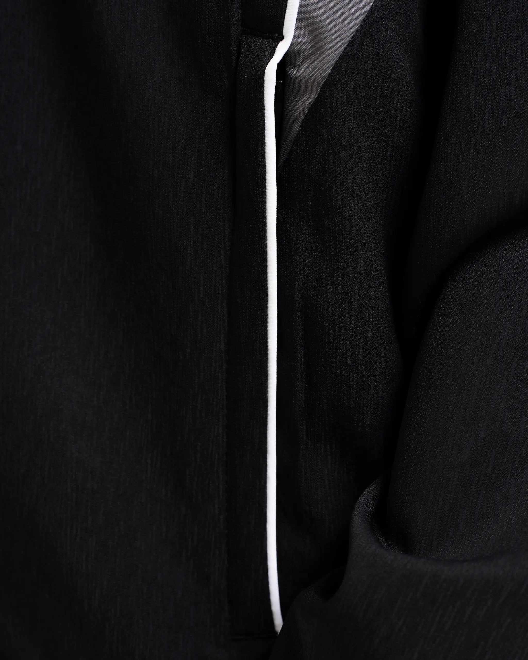 Newcastle United adidas 25/26 Coach's Black Edition Kids' Presentation Jacket