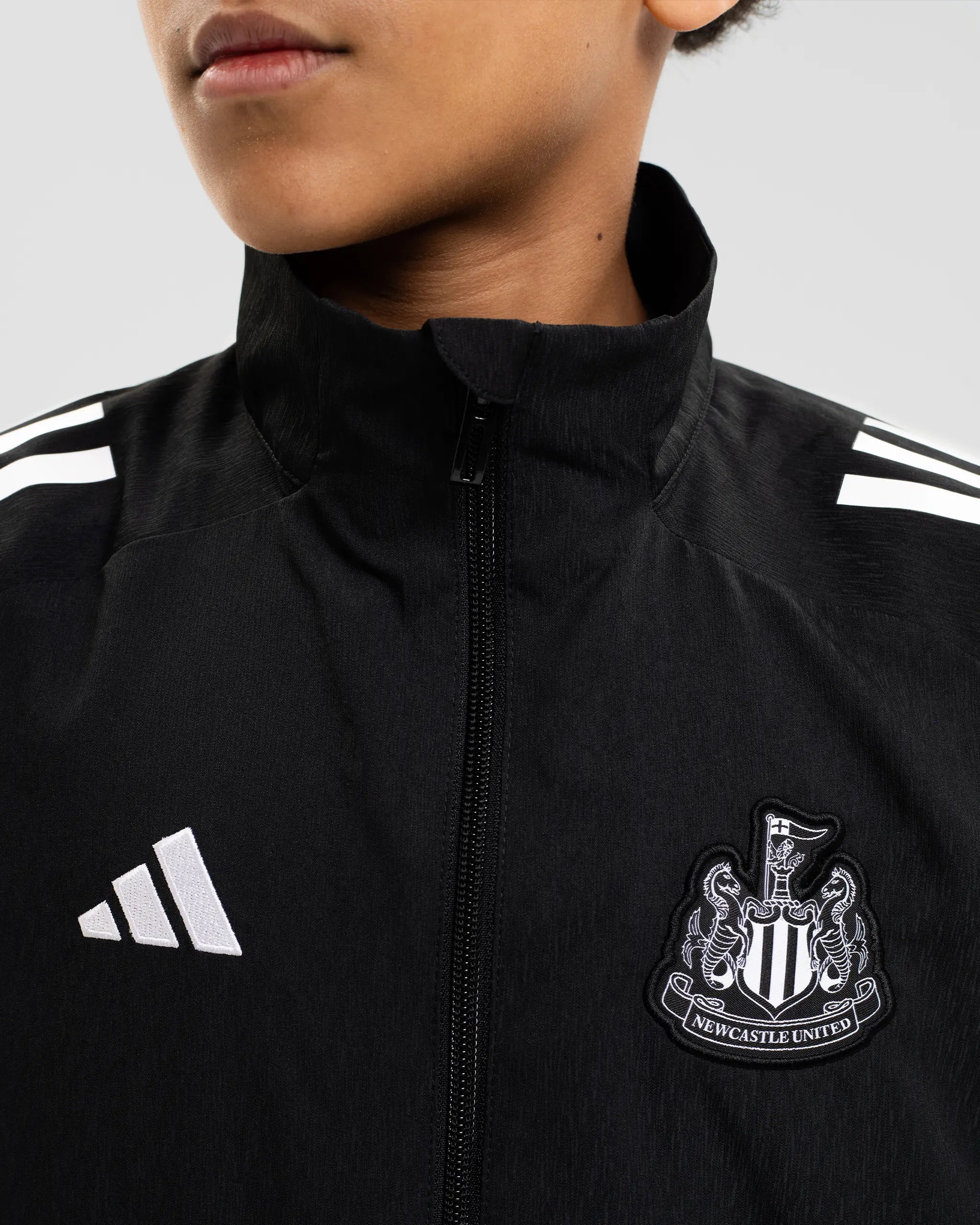 Newcastle United adidas 25/26 Coach's Black Edition Kids' Presentation Jacket