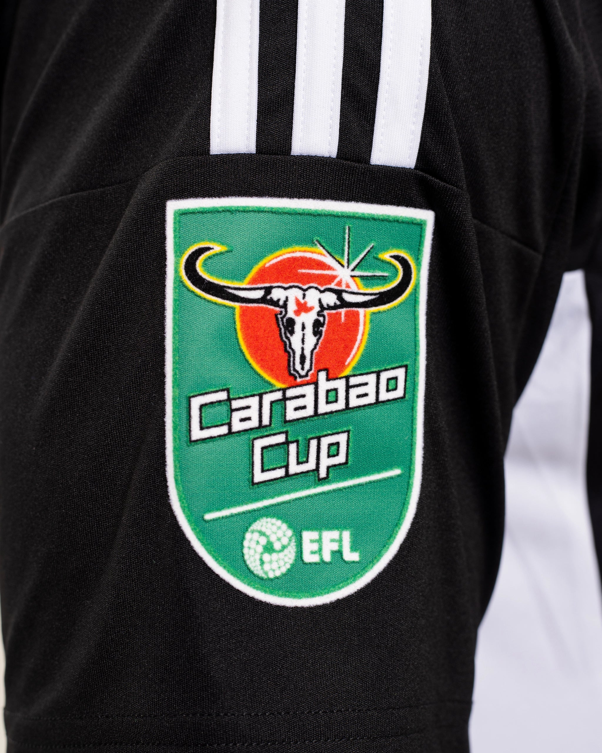 Newcastle United adidas Men's Carabao Cup 2025 Winners Shirt