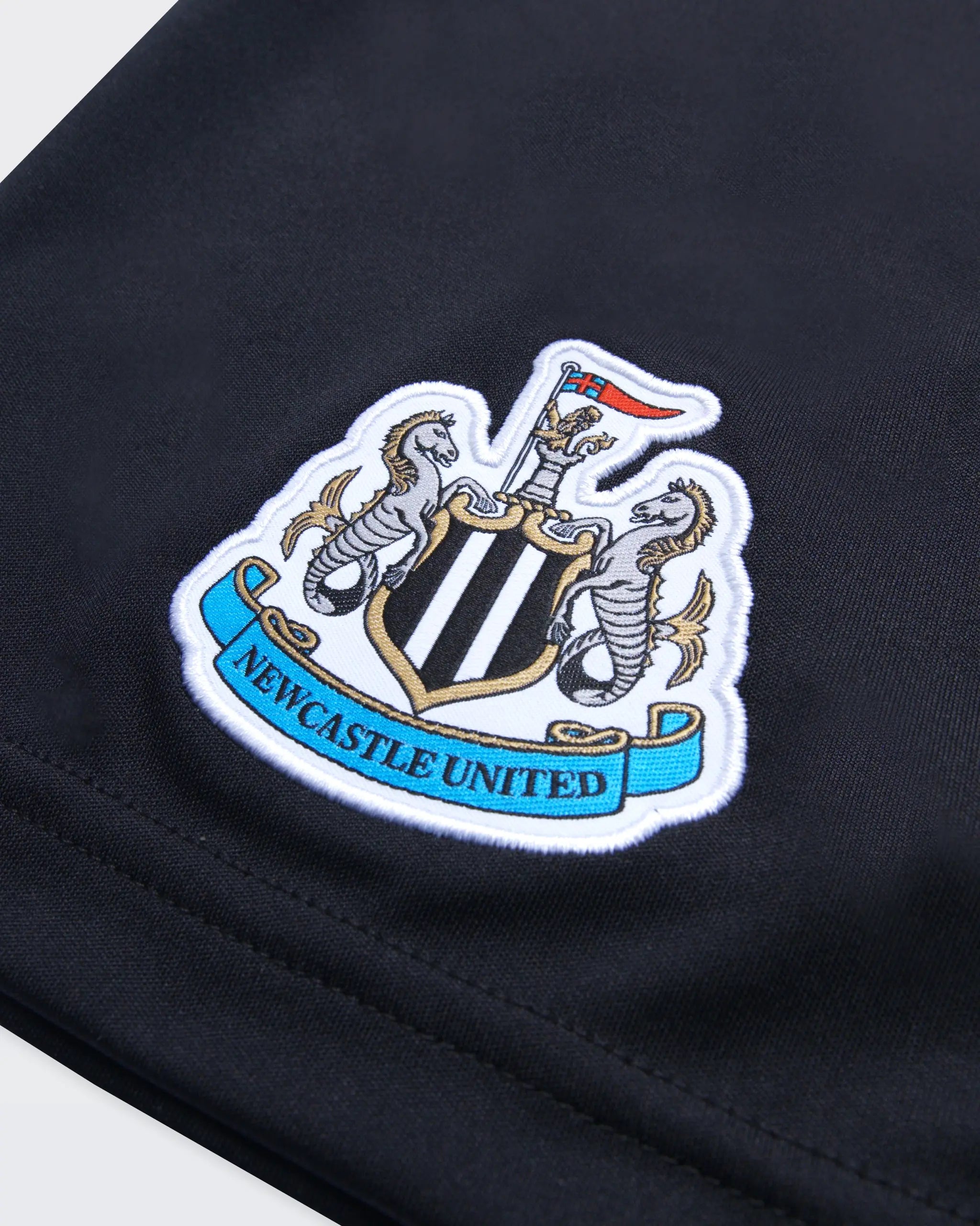 Newcastle United adidas 24/25 Home Mini Kit