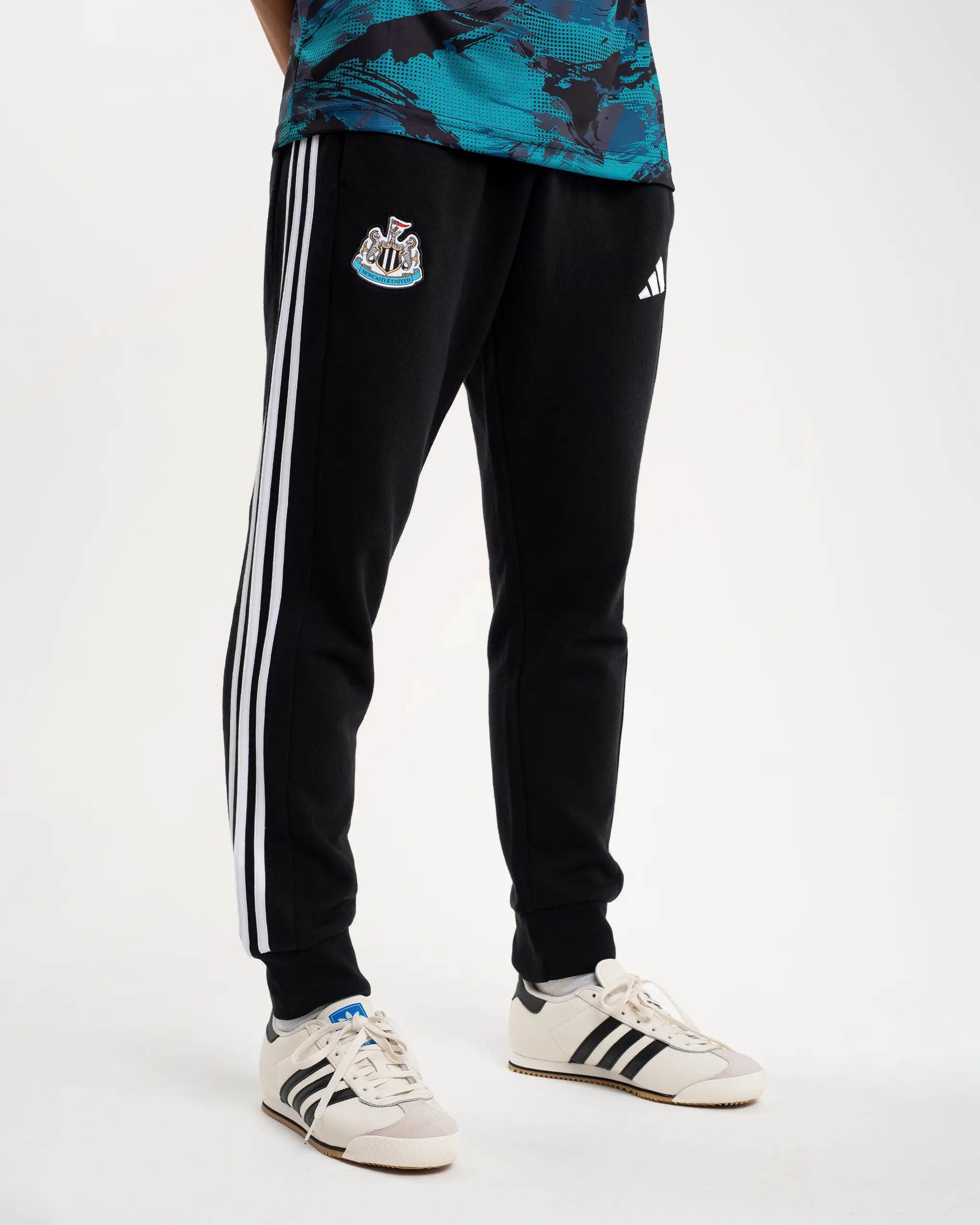 Adida sweatpants online