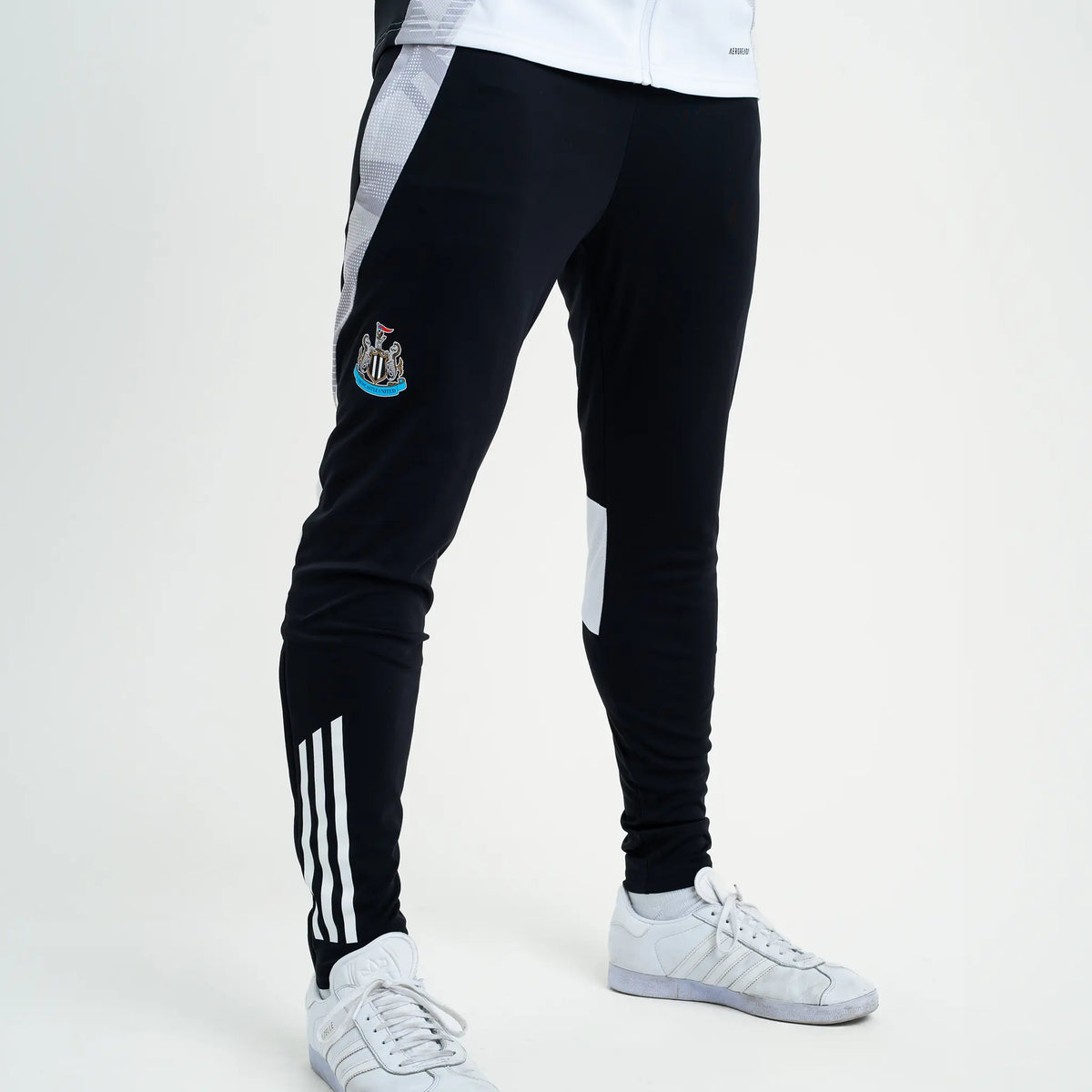 Adidas china free shipping jeans online