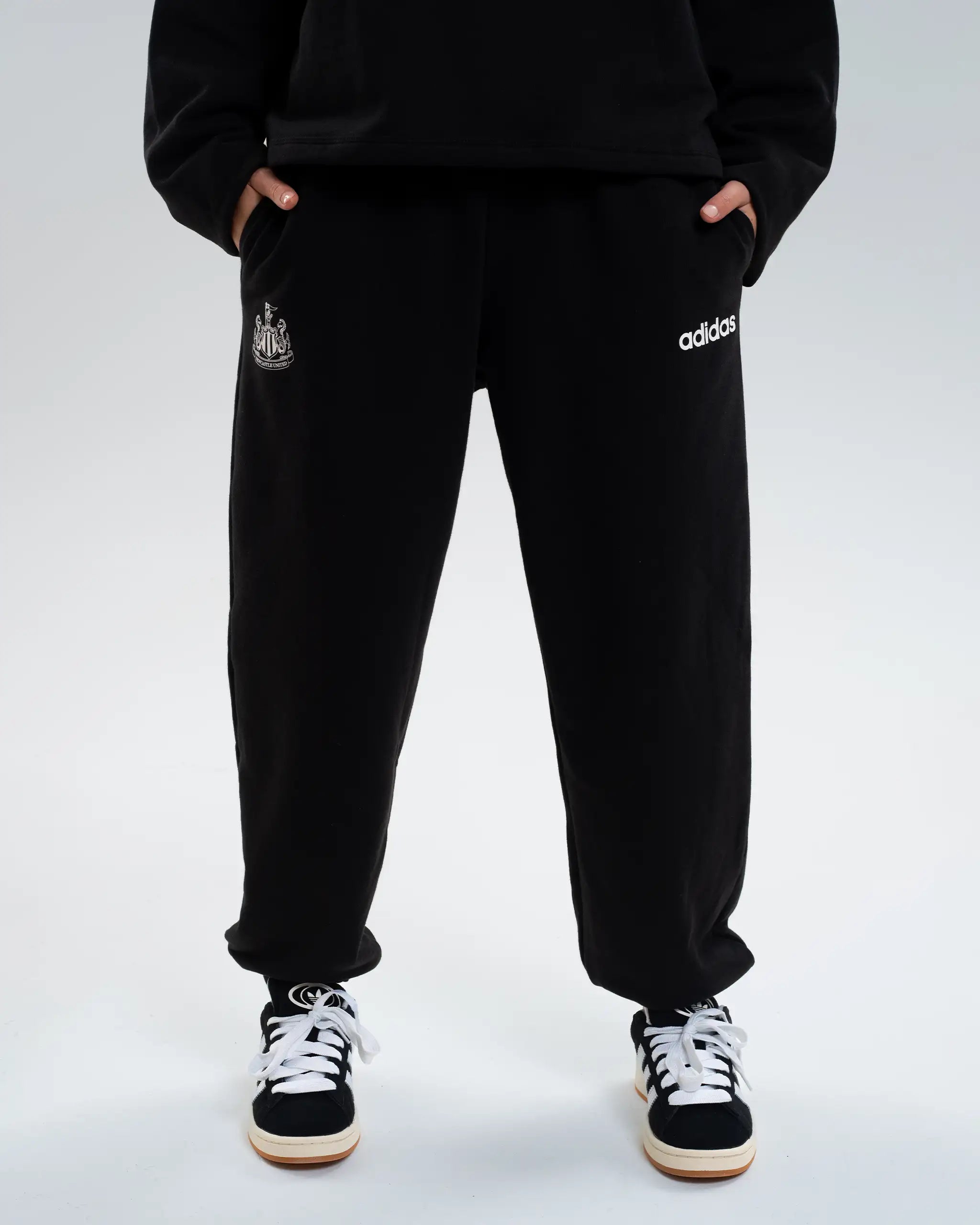 Newcastle United adidas Women's Black Cuffed Joggers
