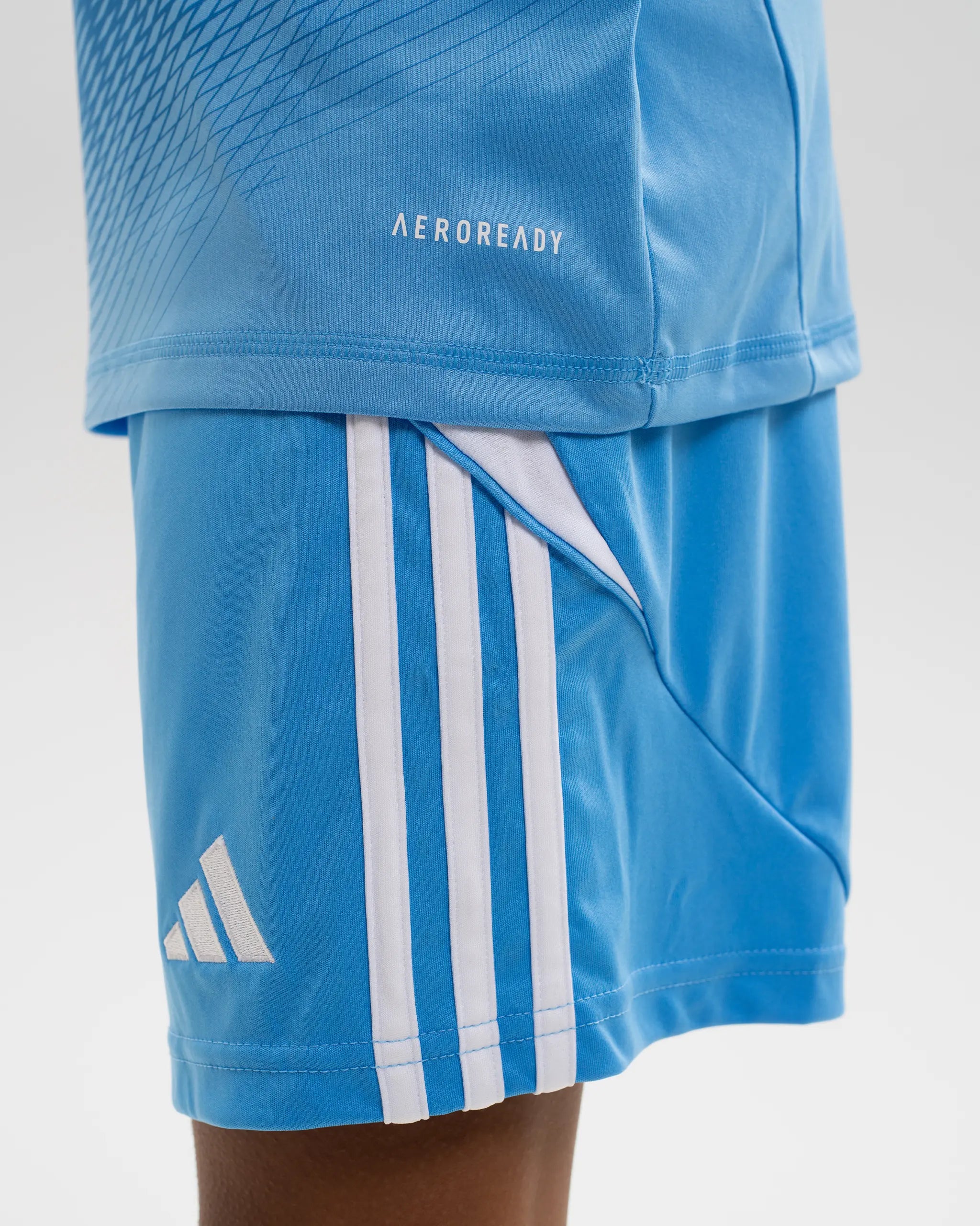 Newcastle United adidas Kids' 25/26 Blue Goalkeeper Shorts