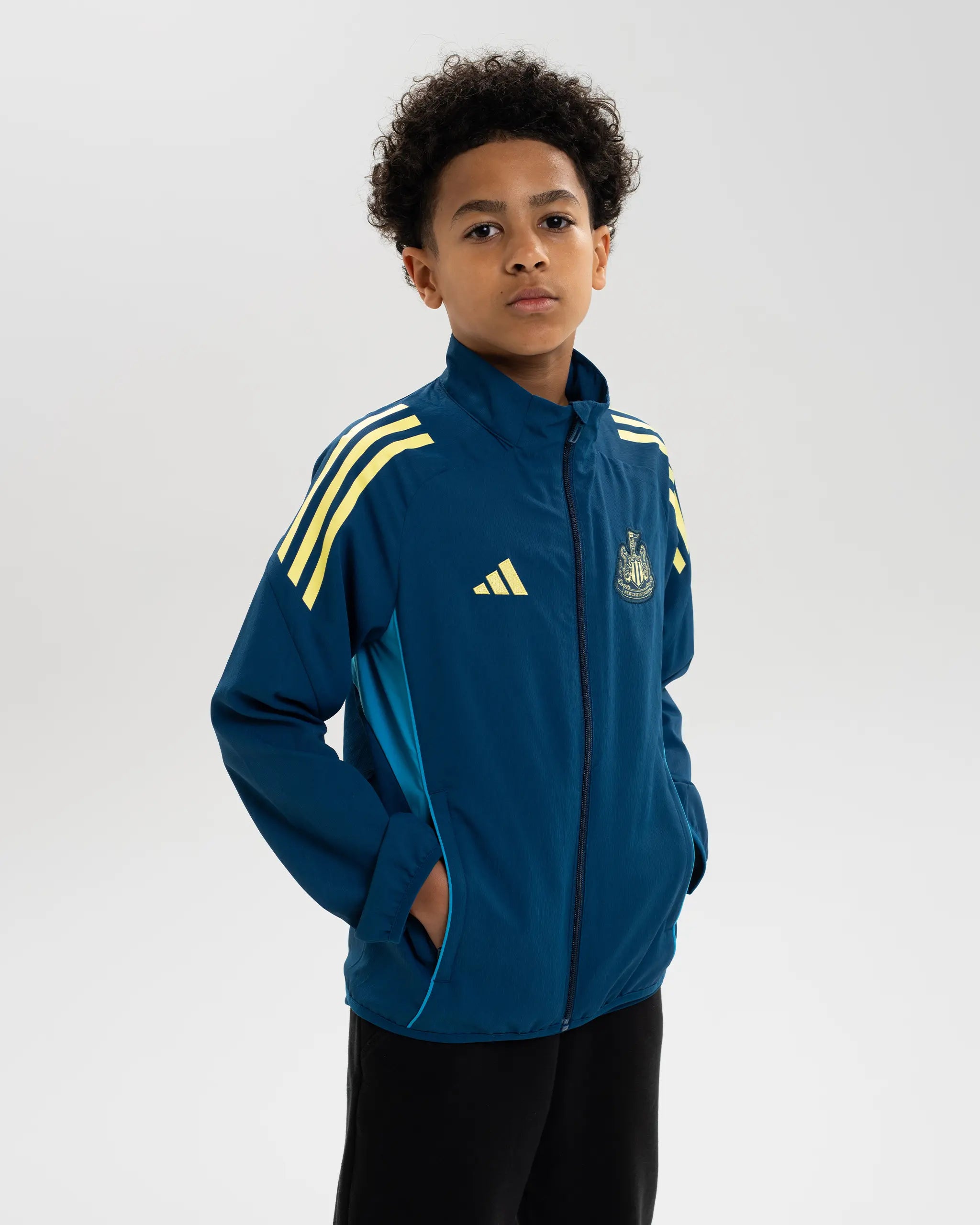 Newcastle United adidas 25/26 Coach's Range Kids' Presentation Jacket
