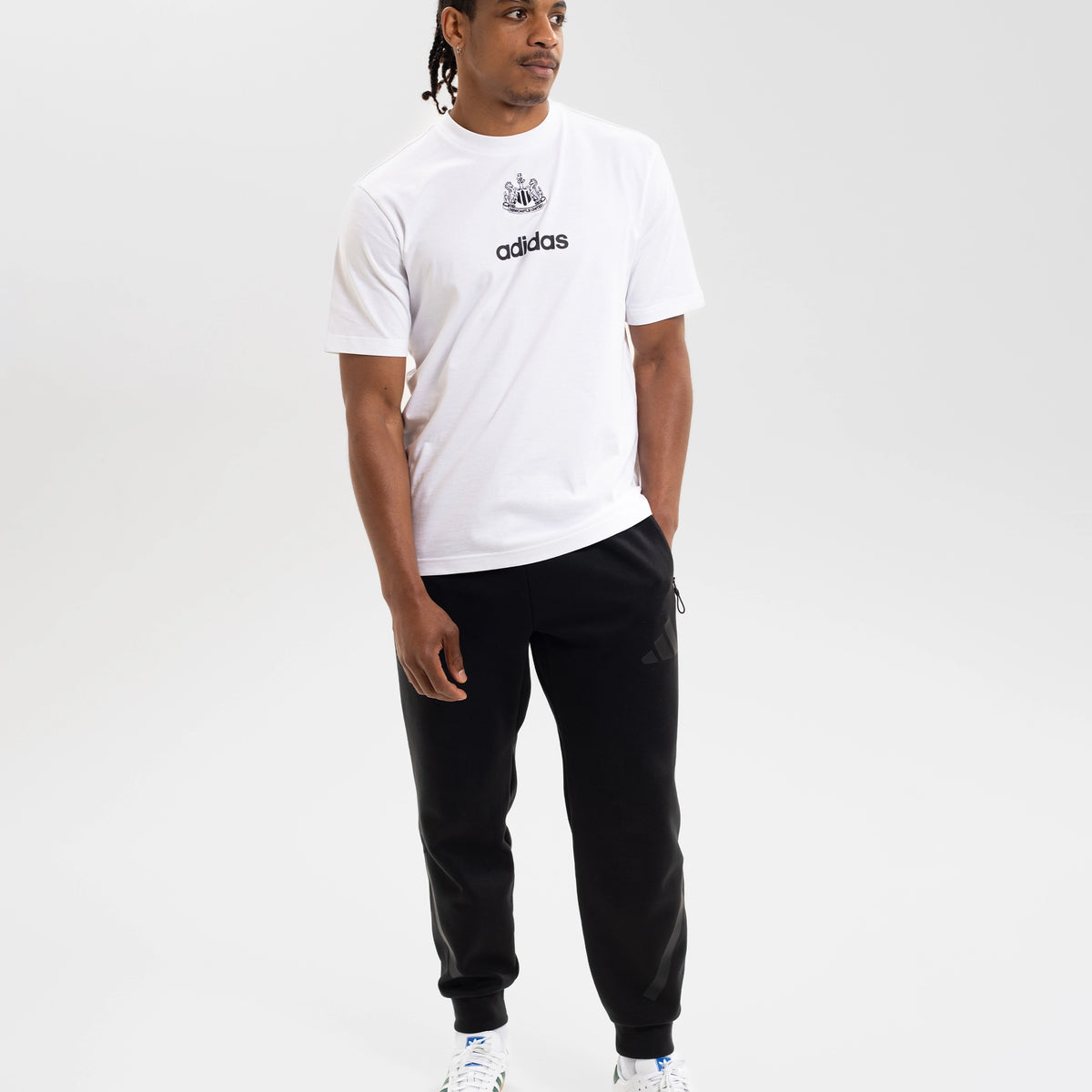 NewcastleUnited adidasDNA T-Shirt Ｍ　未使用品 Newcastle United adidas DNA T-Shirt