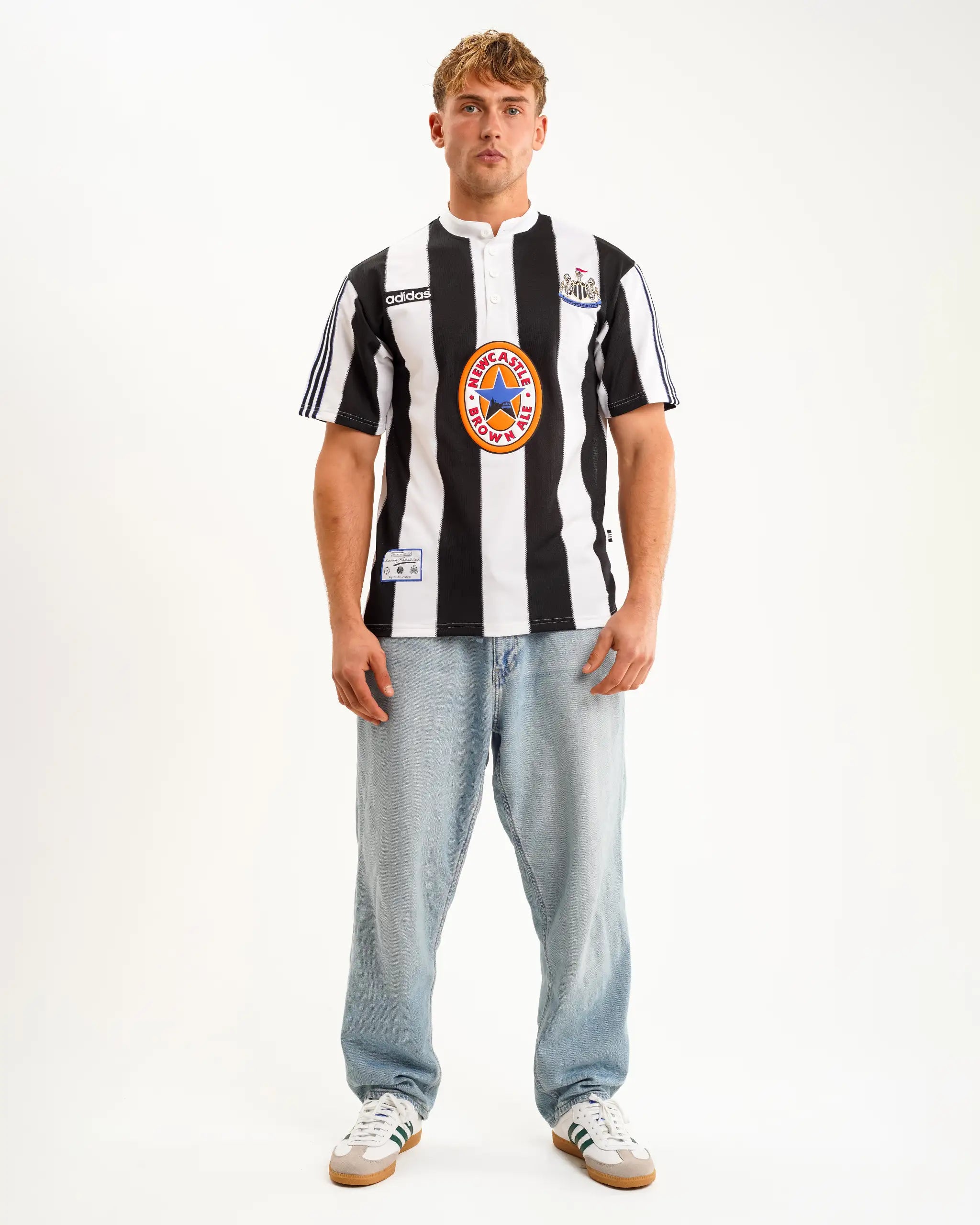 Newcastle United adidas Retro 1995-97 Home Shirt