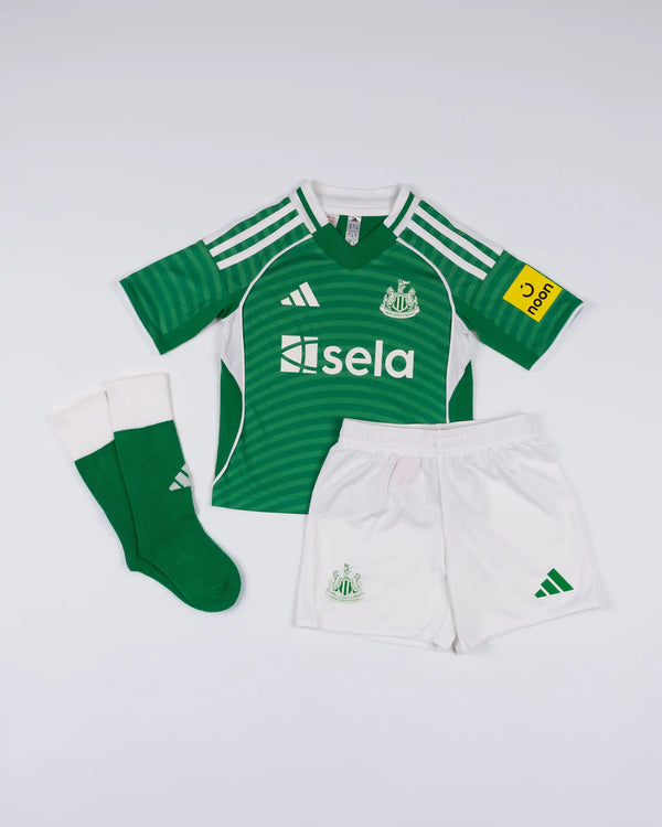 Newcastle United adidas 25/26 Away Mini Kit