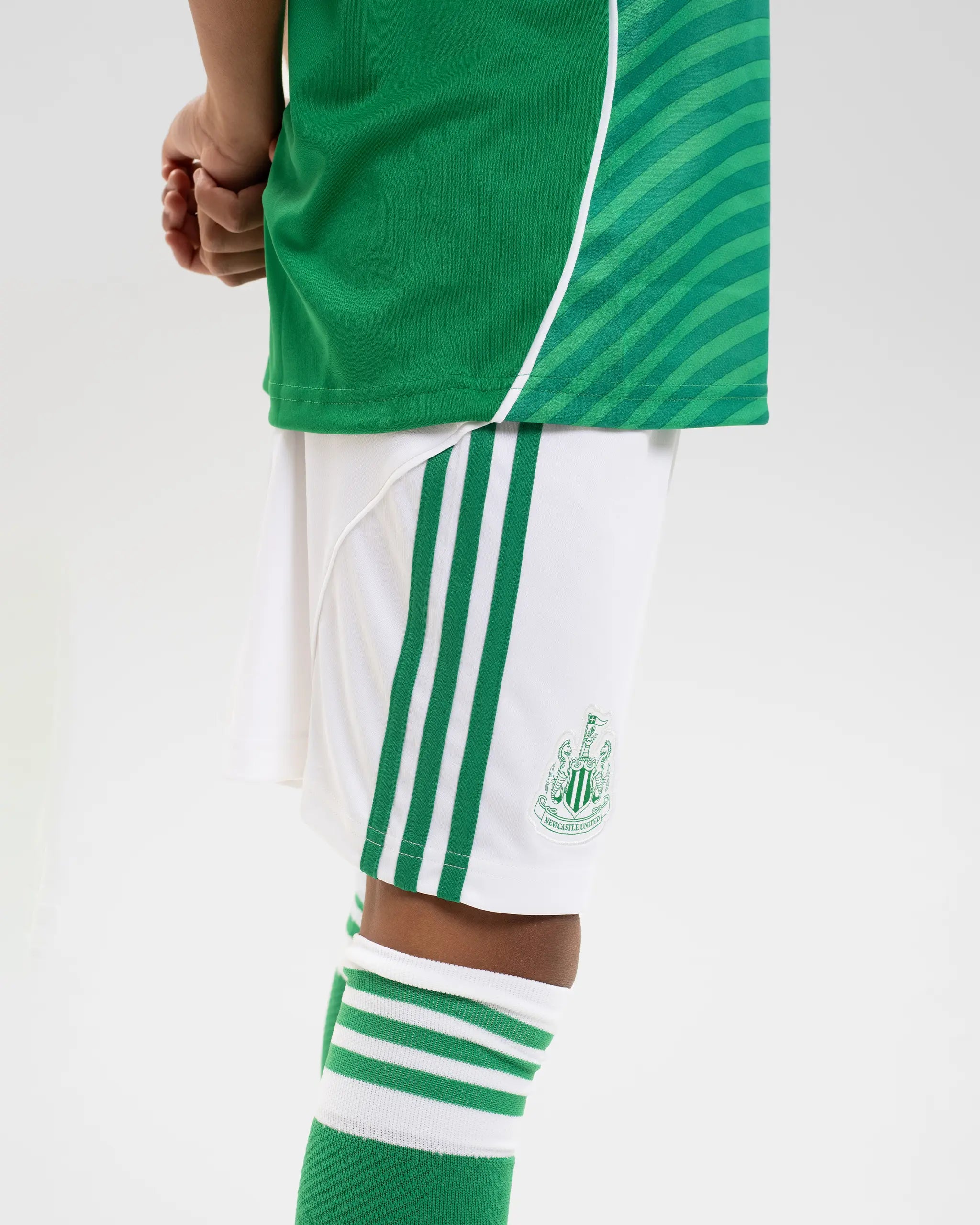 Newcastle United adidas Kids' 25/26 Away Shorts