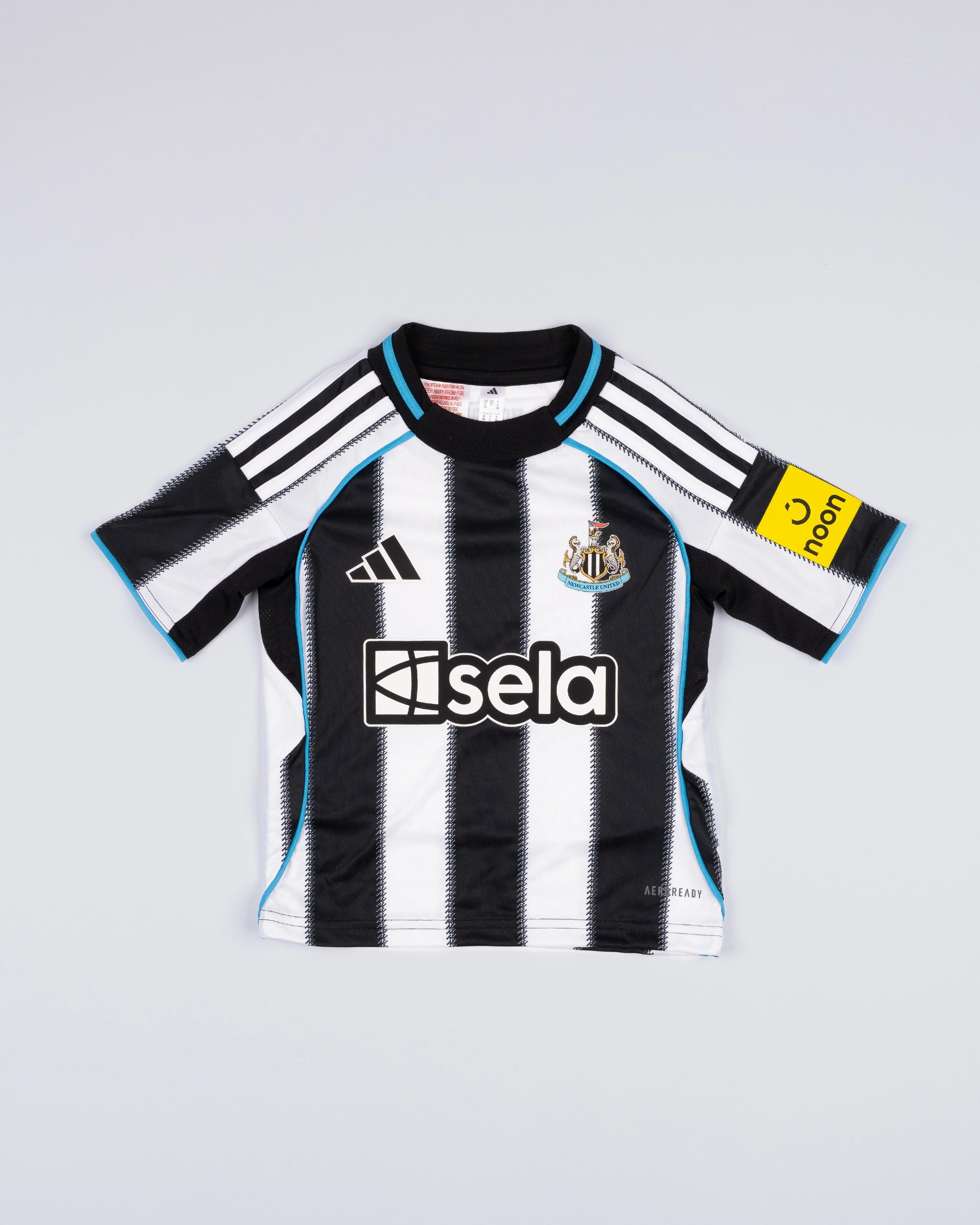 Newcastle United adidas 25/26 Home Mini Kit