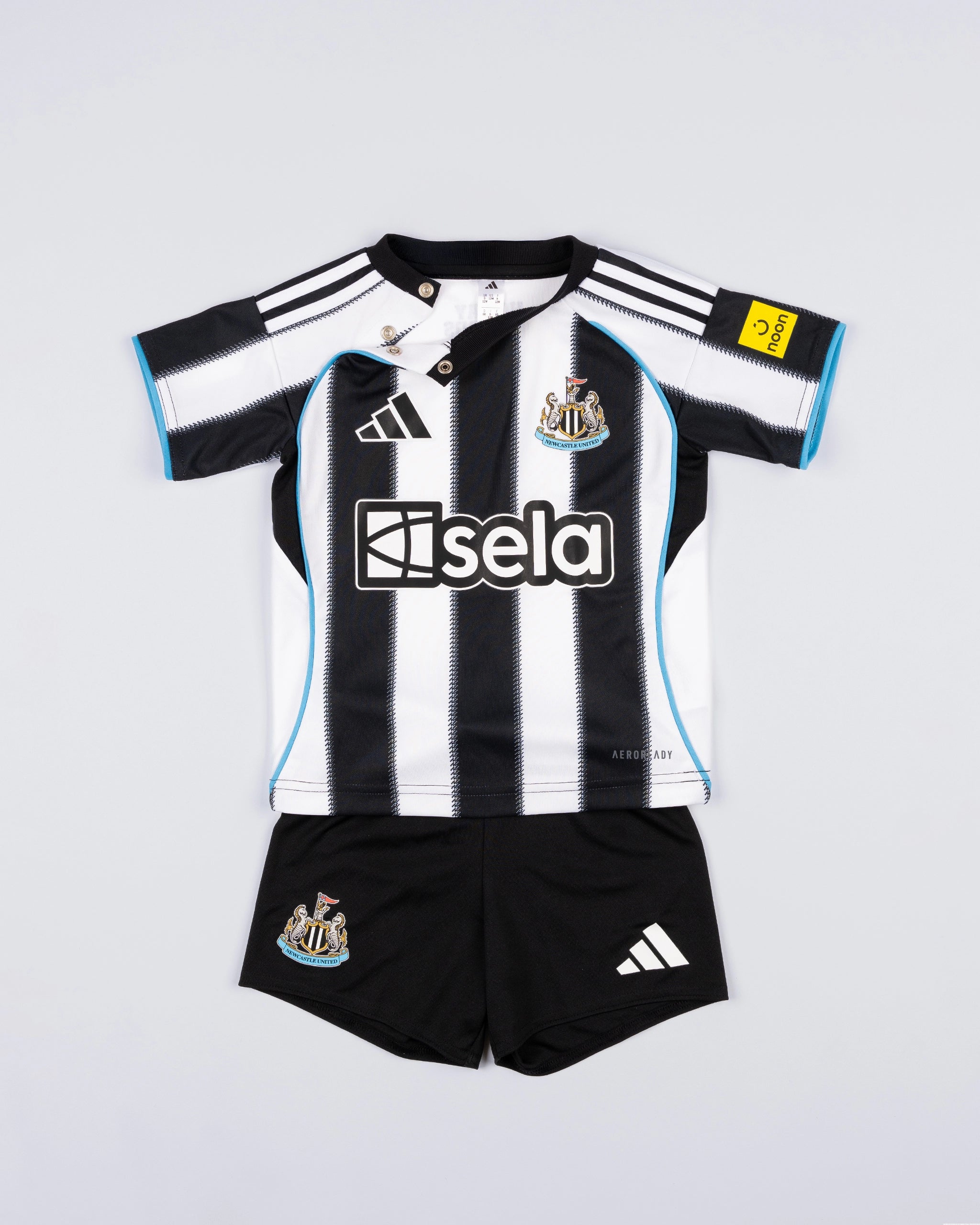 Newcastle United adidas 25/26 Home Baby Kit