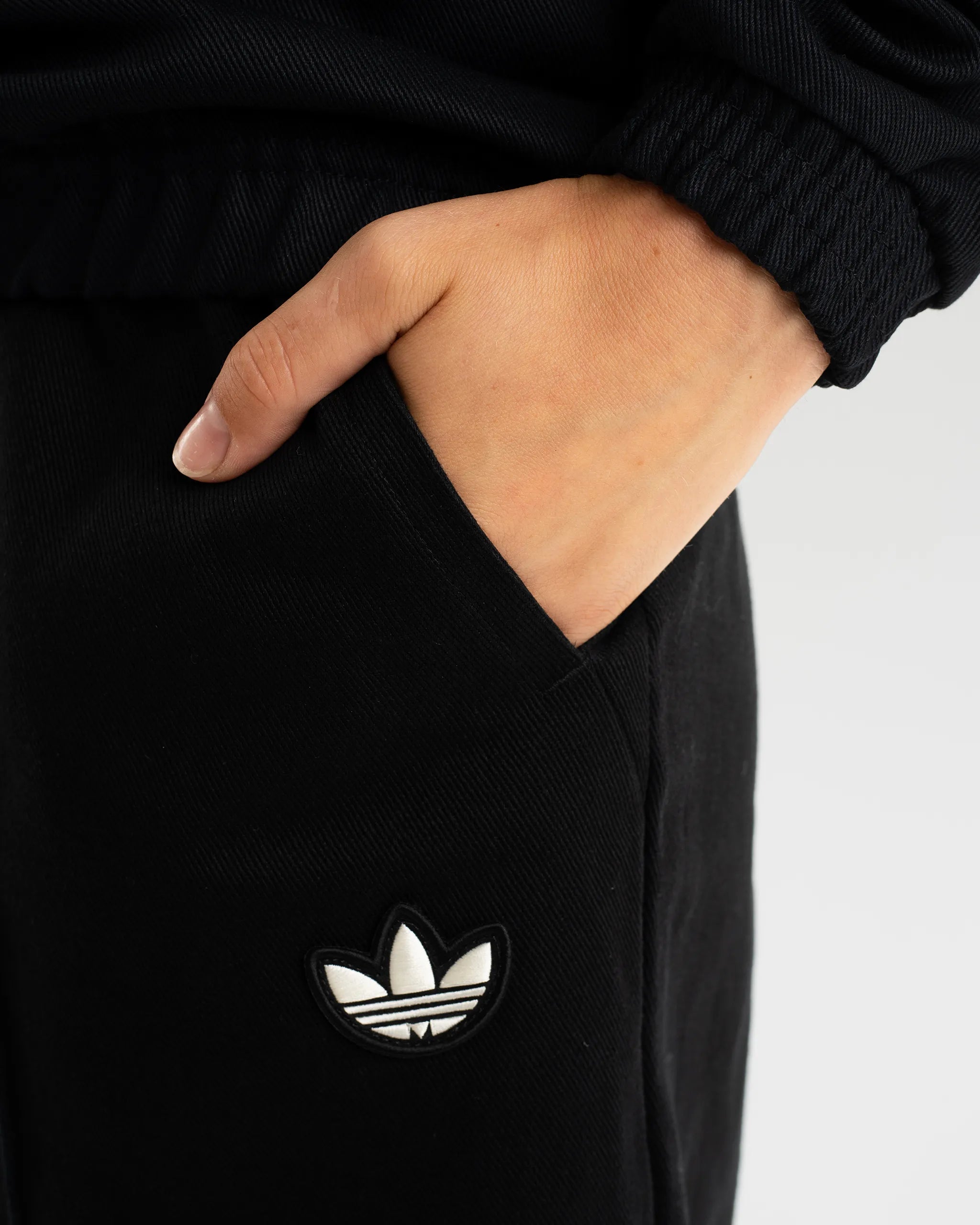 Newcastle United adidas 25/26 Terrace Icons Drill Pants