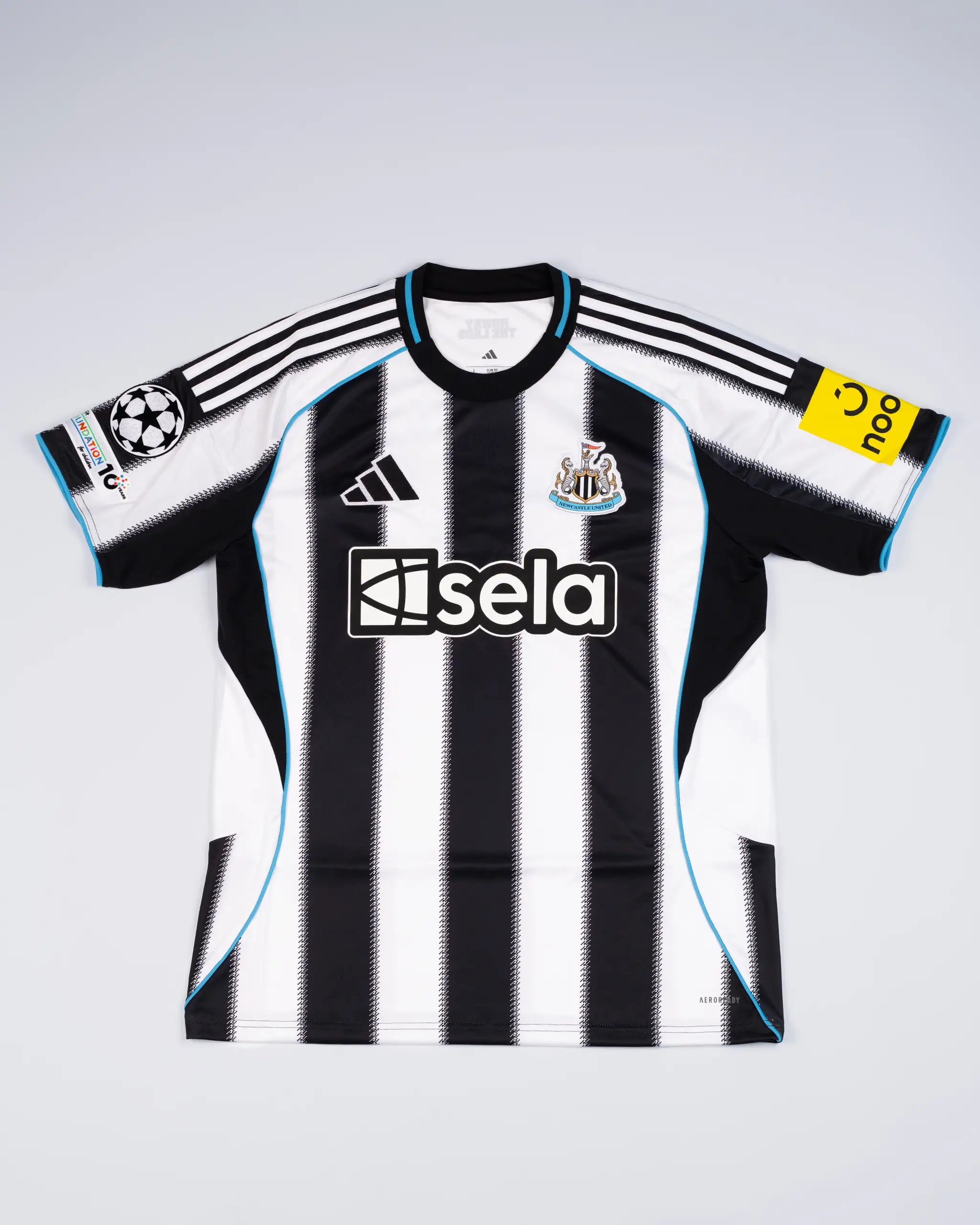 Newcastle United JOELINTON 25/26 Boxed Signed Home Shirt