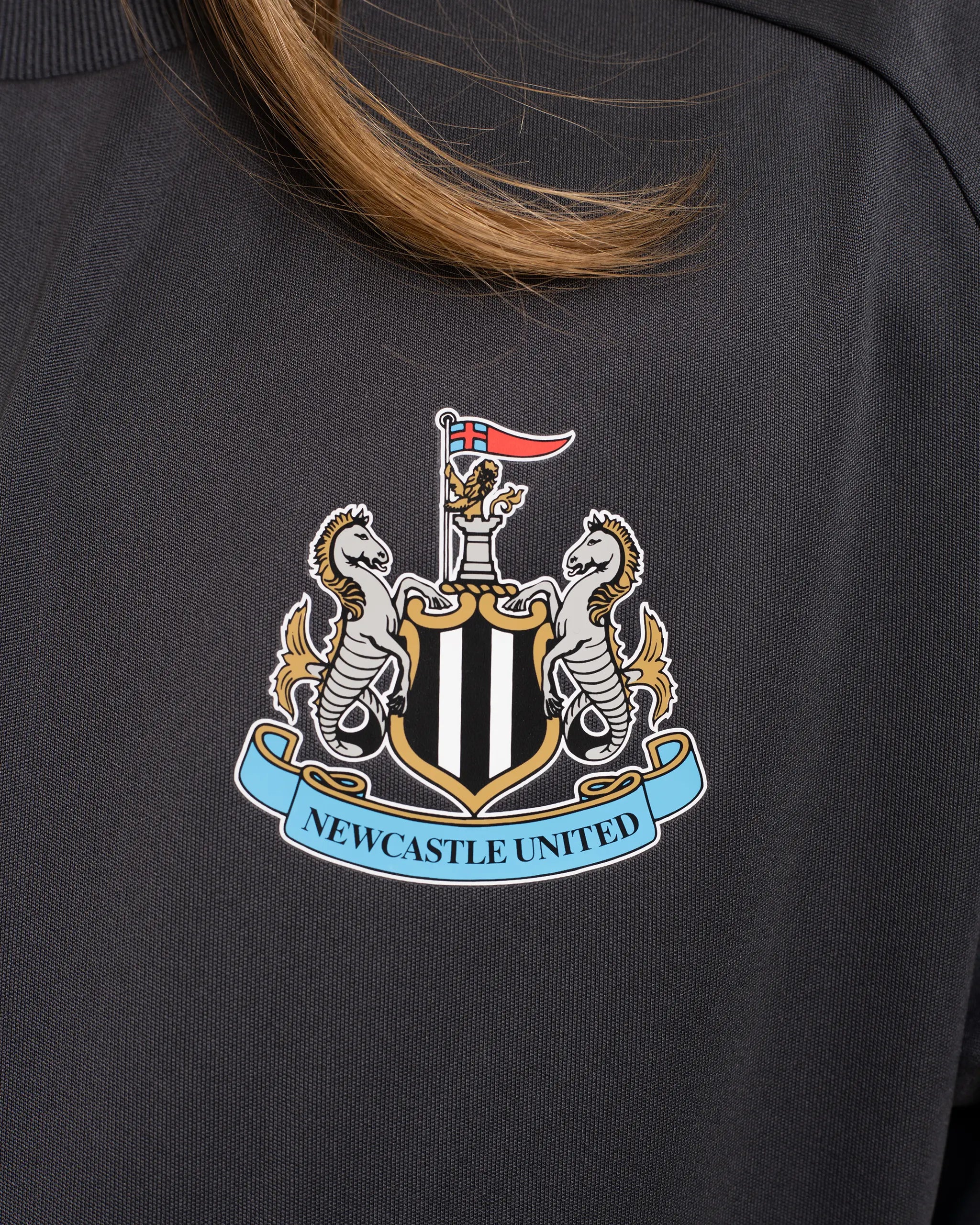 Newcastle United adidas 25/26 Players Range Kids' Grey Training Shirt