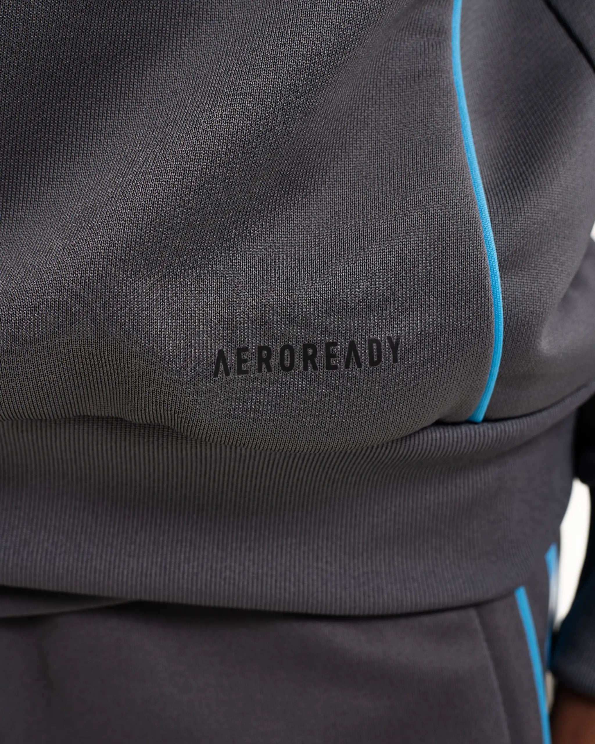 Newcastle United adidas 25/26 Players Range Kids' Grey Training Hoodie